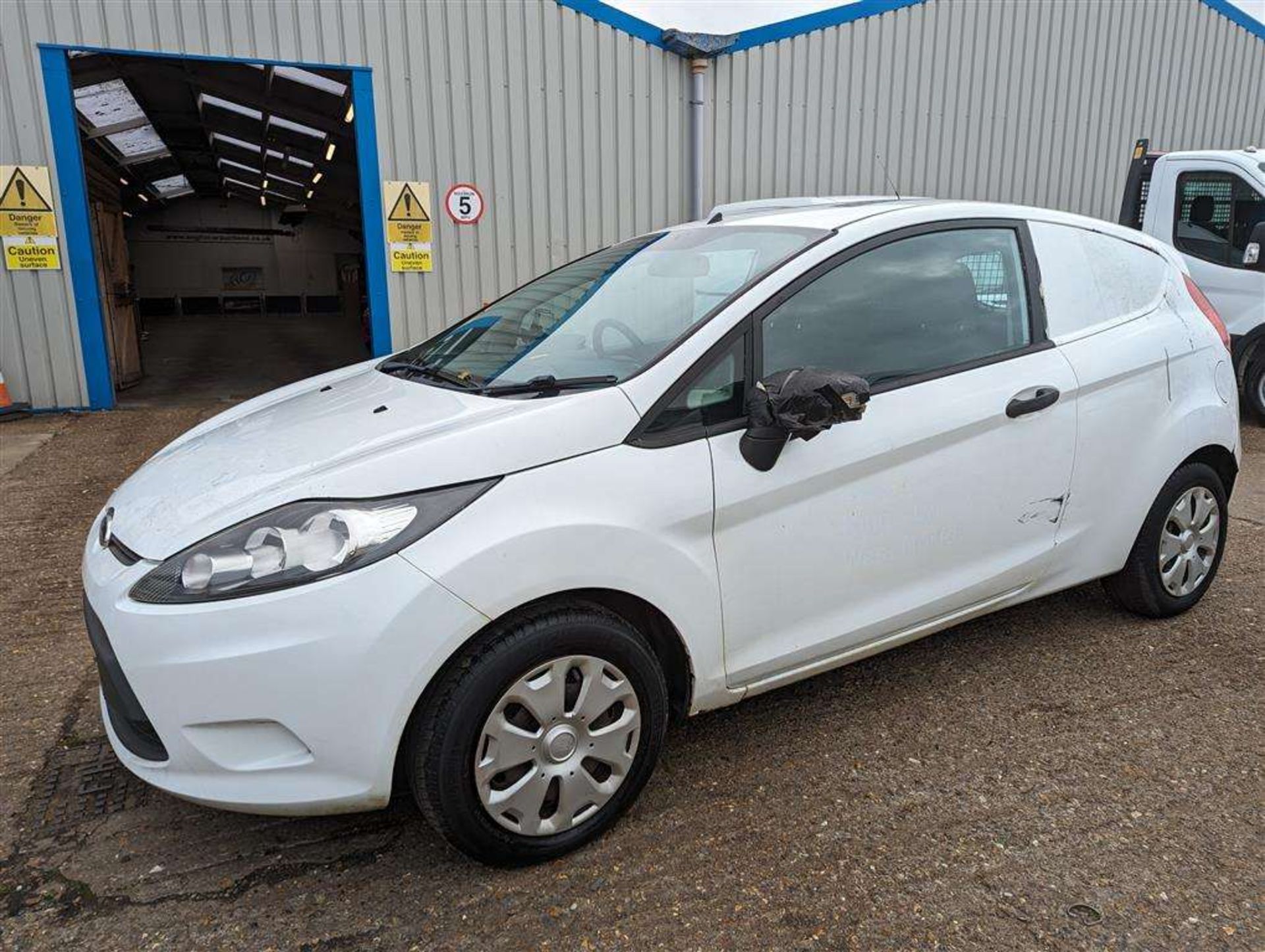2011 FORD FIESTA ECONETIC TDCI DPF - Image 4 of 28