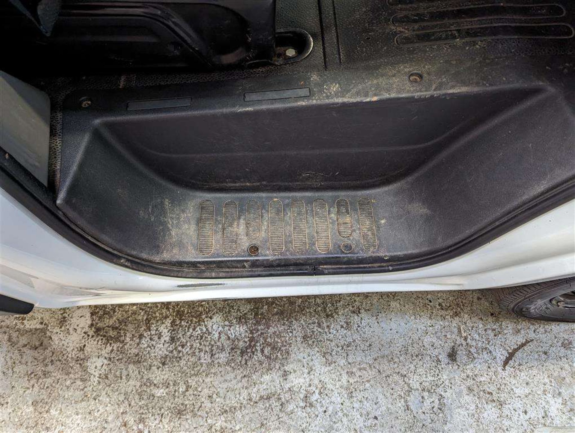 2016 NISSAN NV400 SE DCI - Image 18 of 25