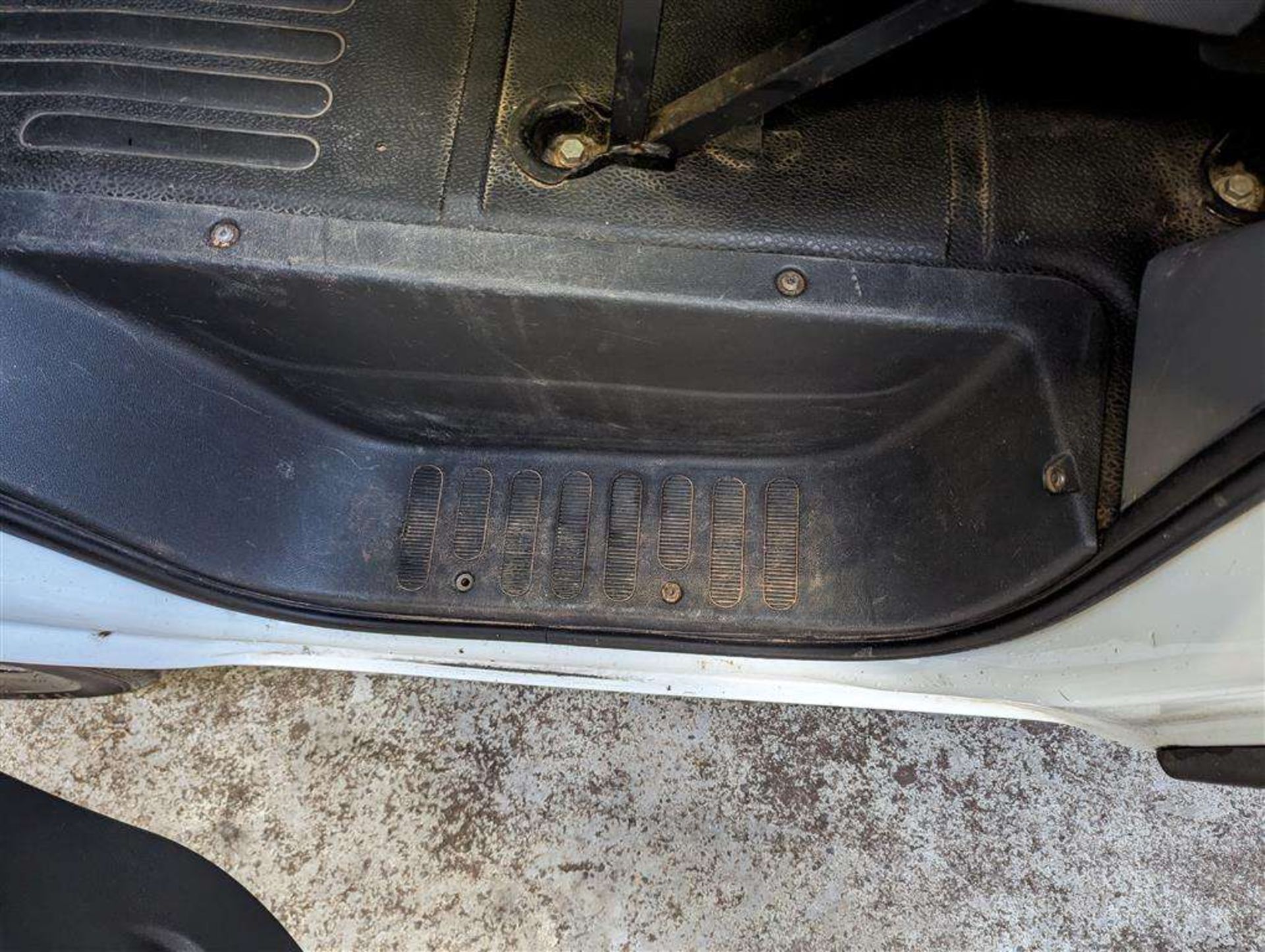 2016 NISSAN NV400 SE DCI - Image 16 of 25