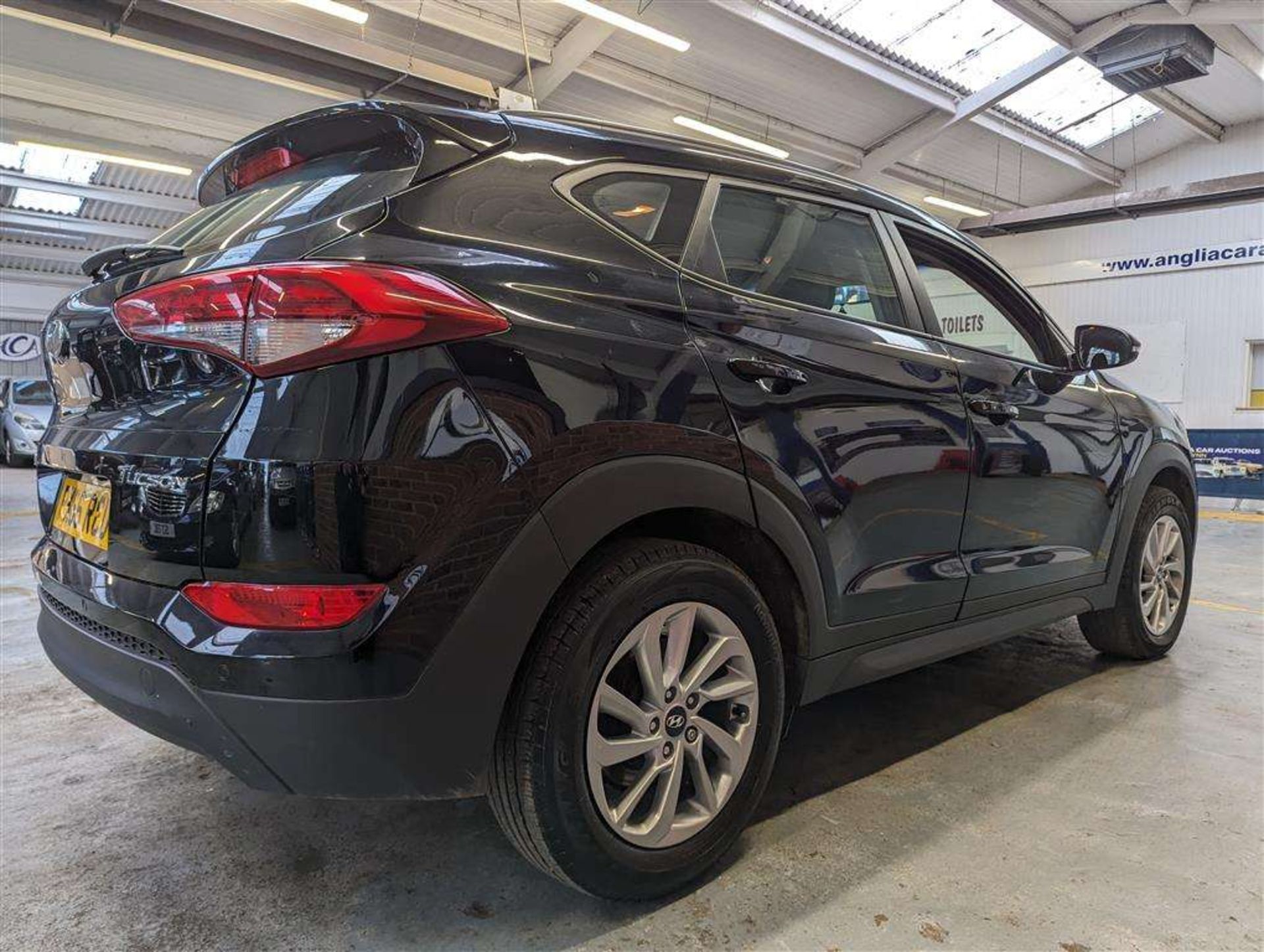 2016 HYUNDAI TUCSON SE NAV B-DRIVE 2WD - Image 10 of 30