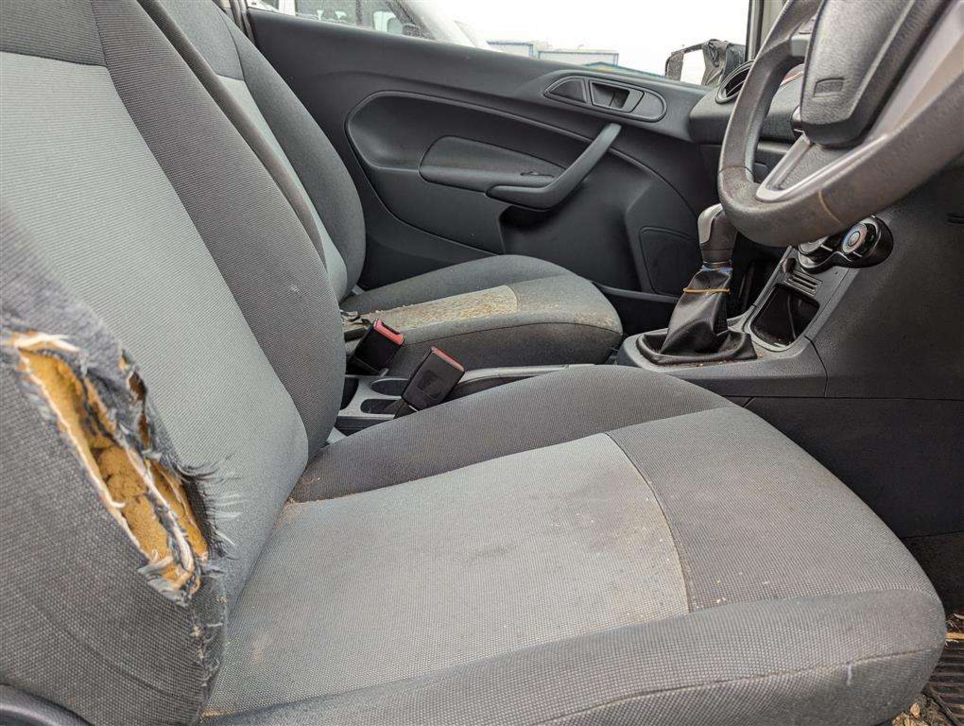 2011 FORD FIESTA ECONETIC TDCI DPF - Image 23 of 28