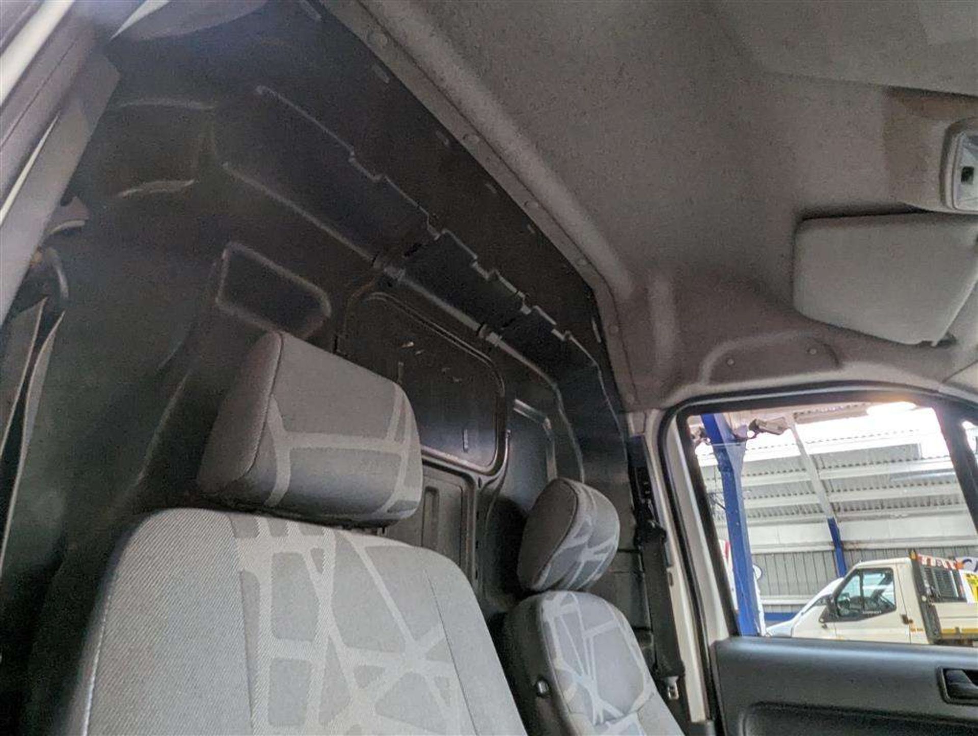 2011 FORD TRAN CONNECT 90 T230 - Image 22 of 28