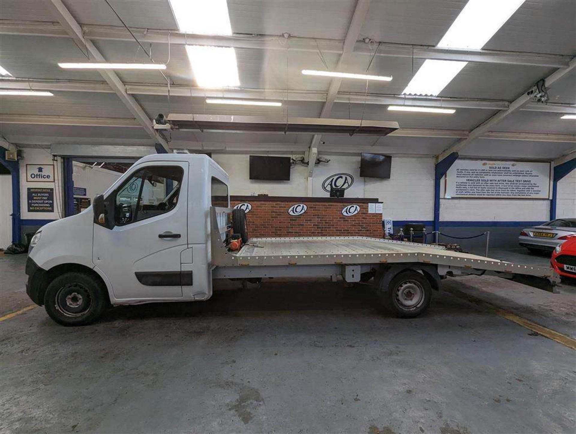 2016 NISSAN NV400 SE DCI - Image 2 of 25