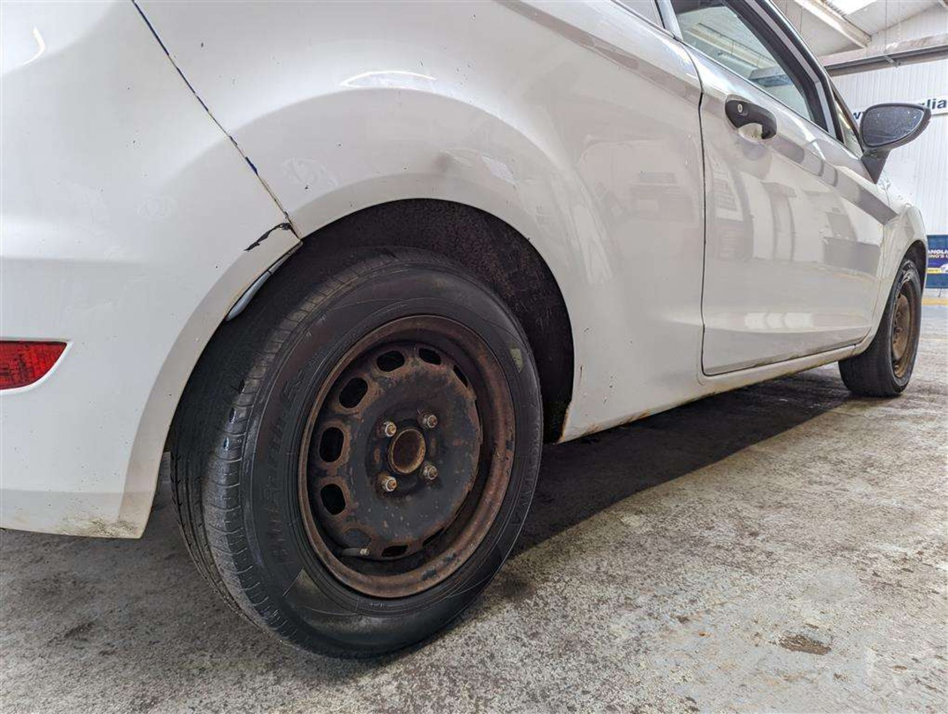 2011 FORD FIESTA ECONETIC TDCI DPF - Image 8 of 27