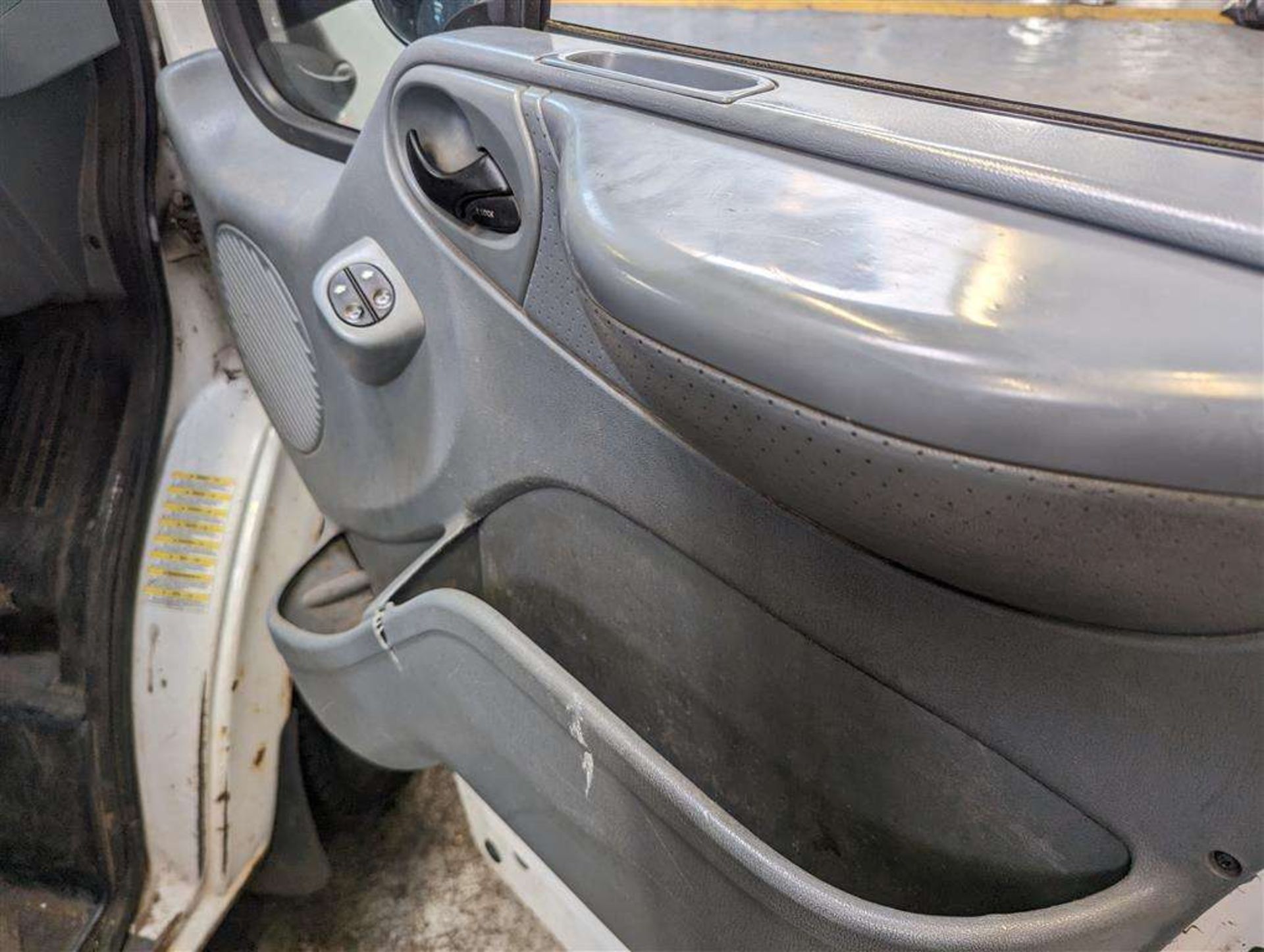 2012 FORD TRANSIT 100 T350 RWD - Image 20 of 28