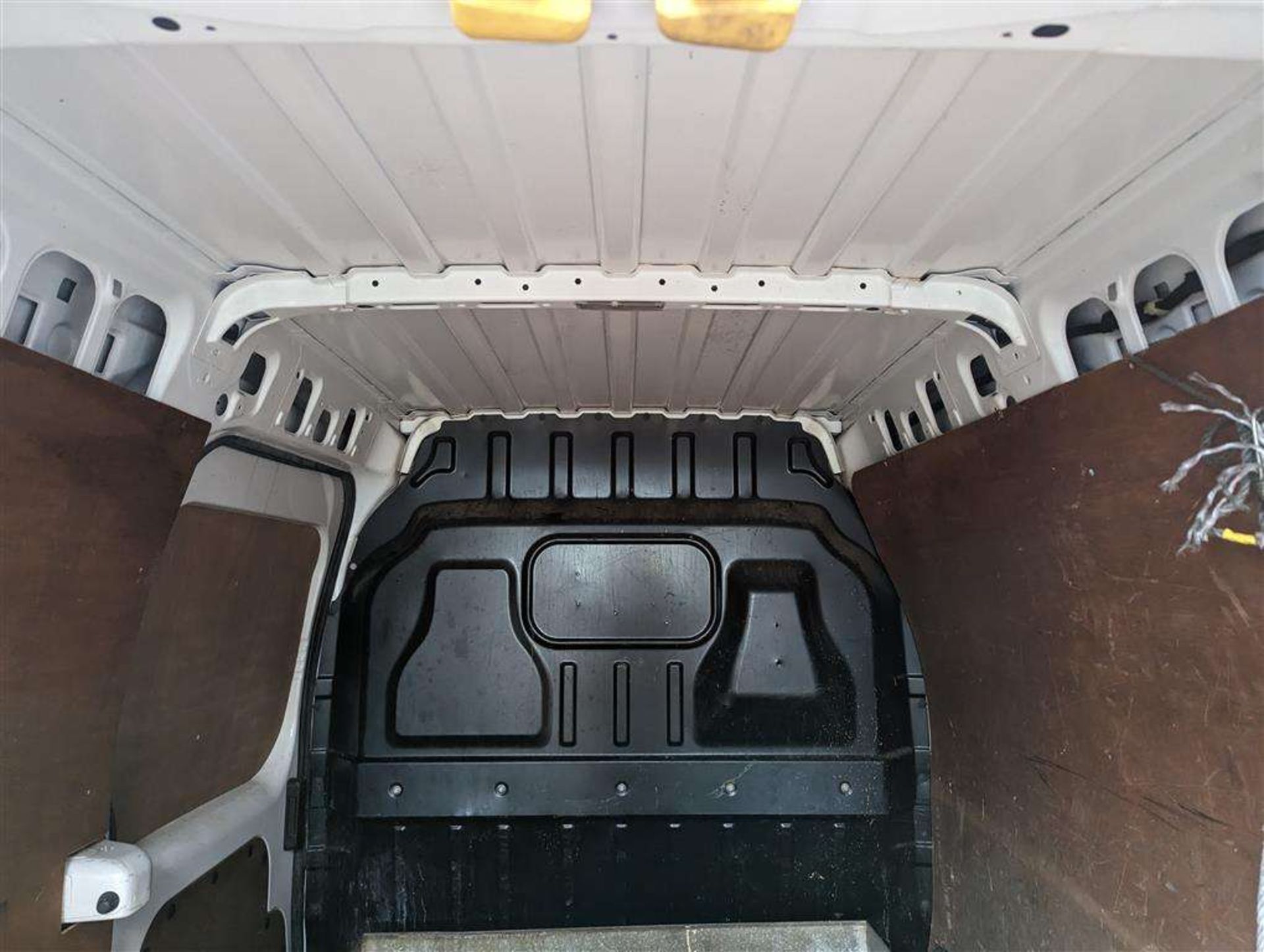 2012 FORD TRANSIT CONNECT 90 T230 - Image 22 of 30