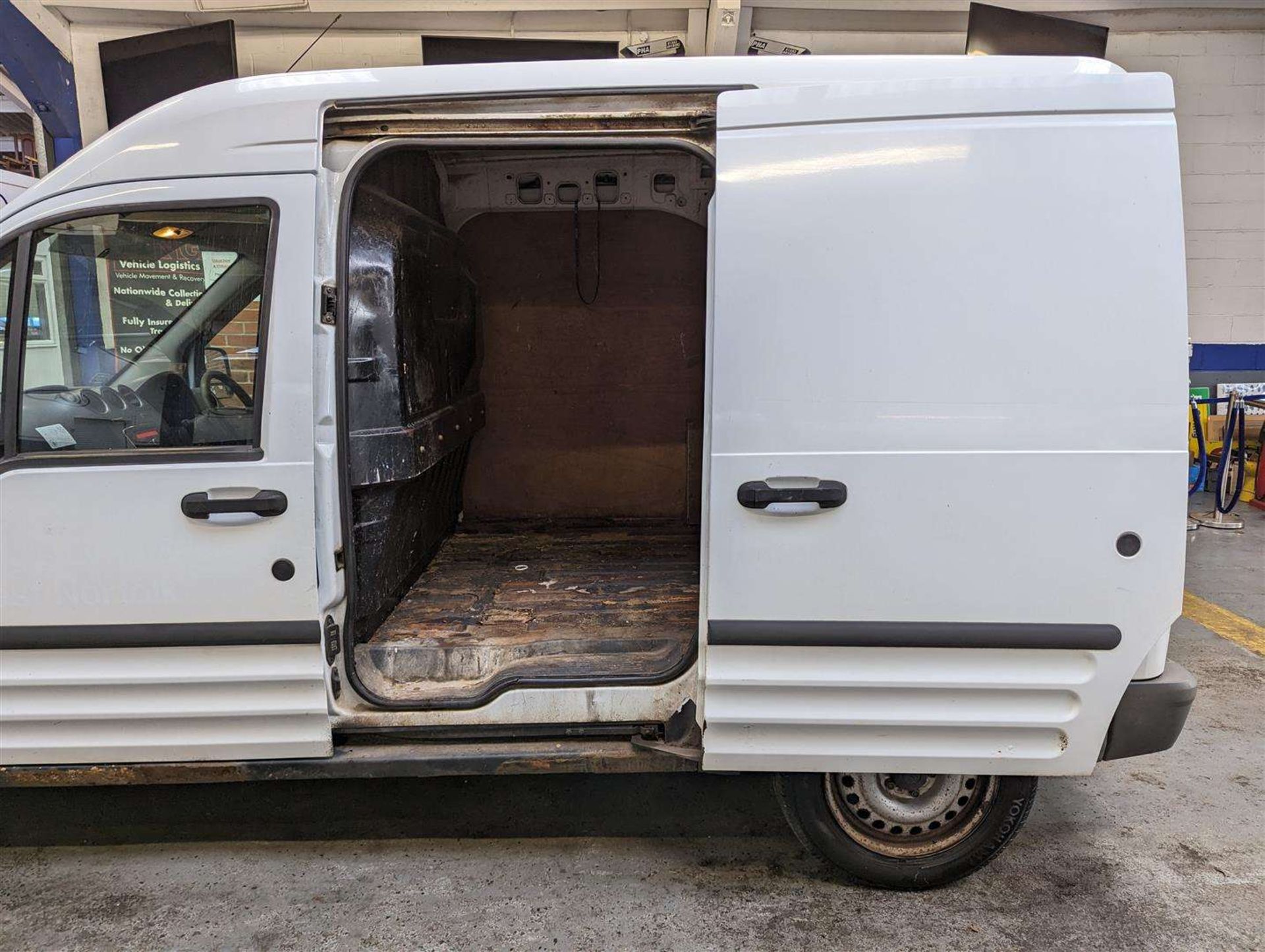 2011 FORD TRAN CONNECT 90 T230 - Image 13 of 28