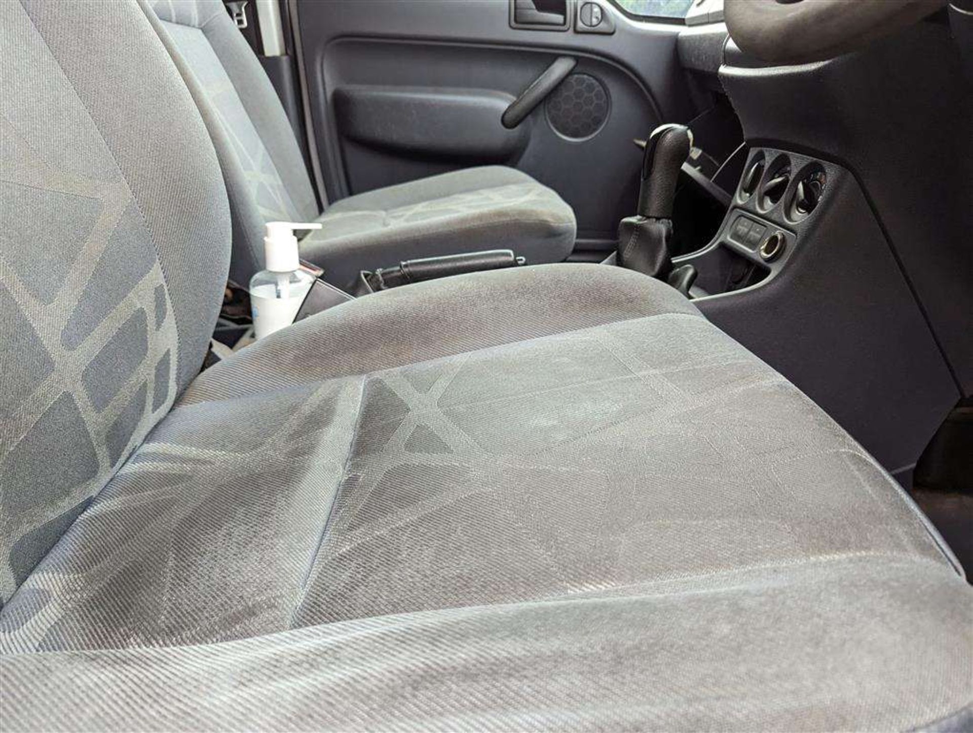 2011 FORD TRAN CONNECT 90 T230 - Image 25 of 26