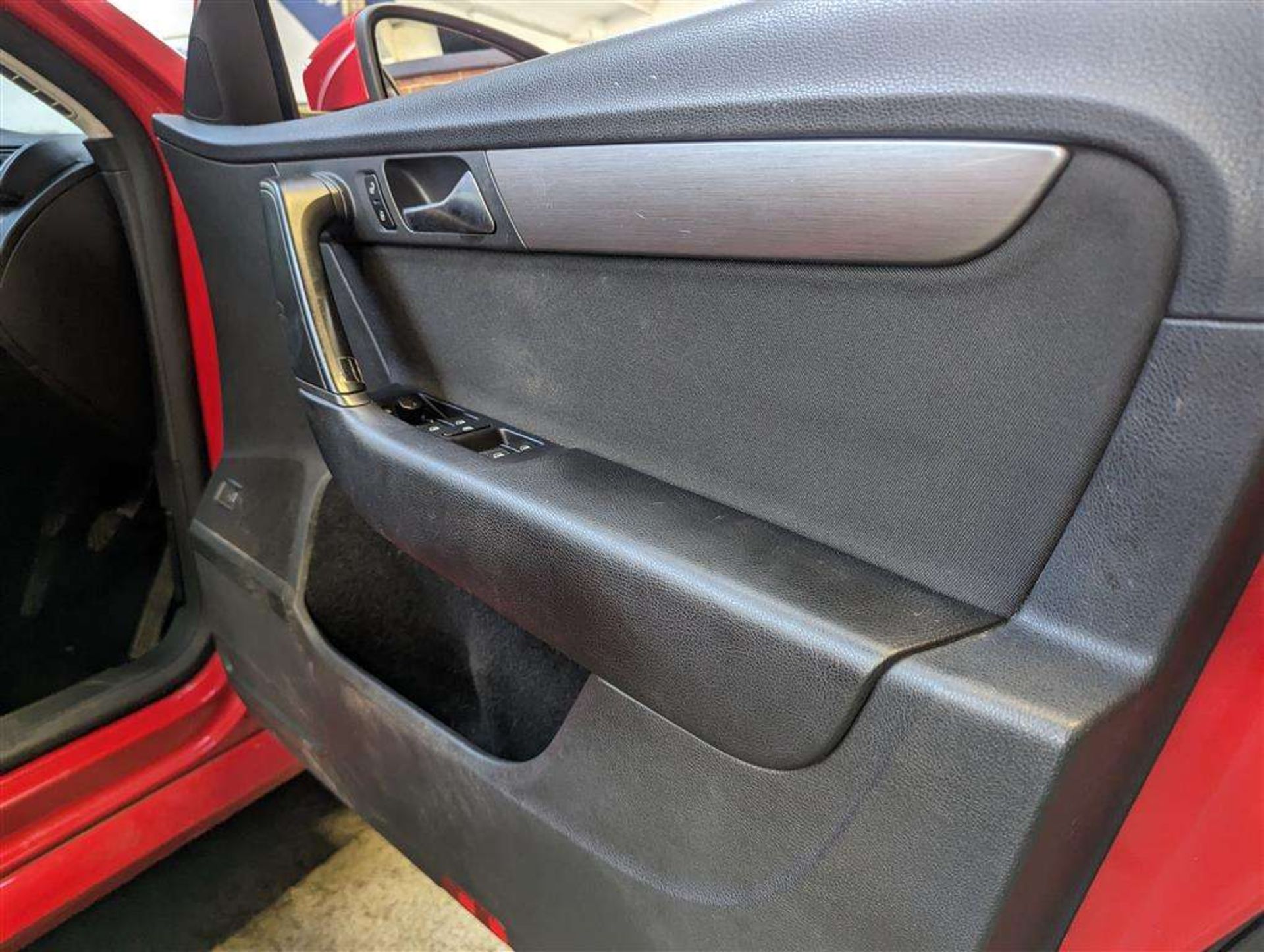 2012 VOLKSWAGEN PASSAT SE BLUEMOTION TECH - Image 25 of 29