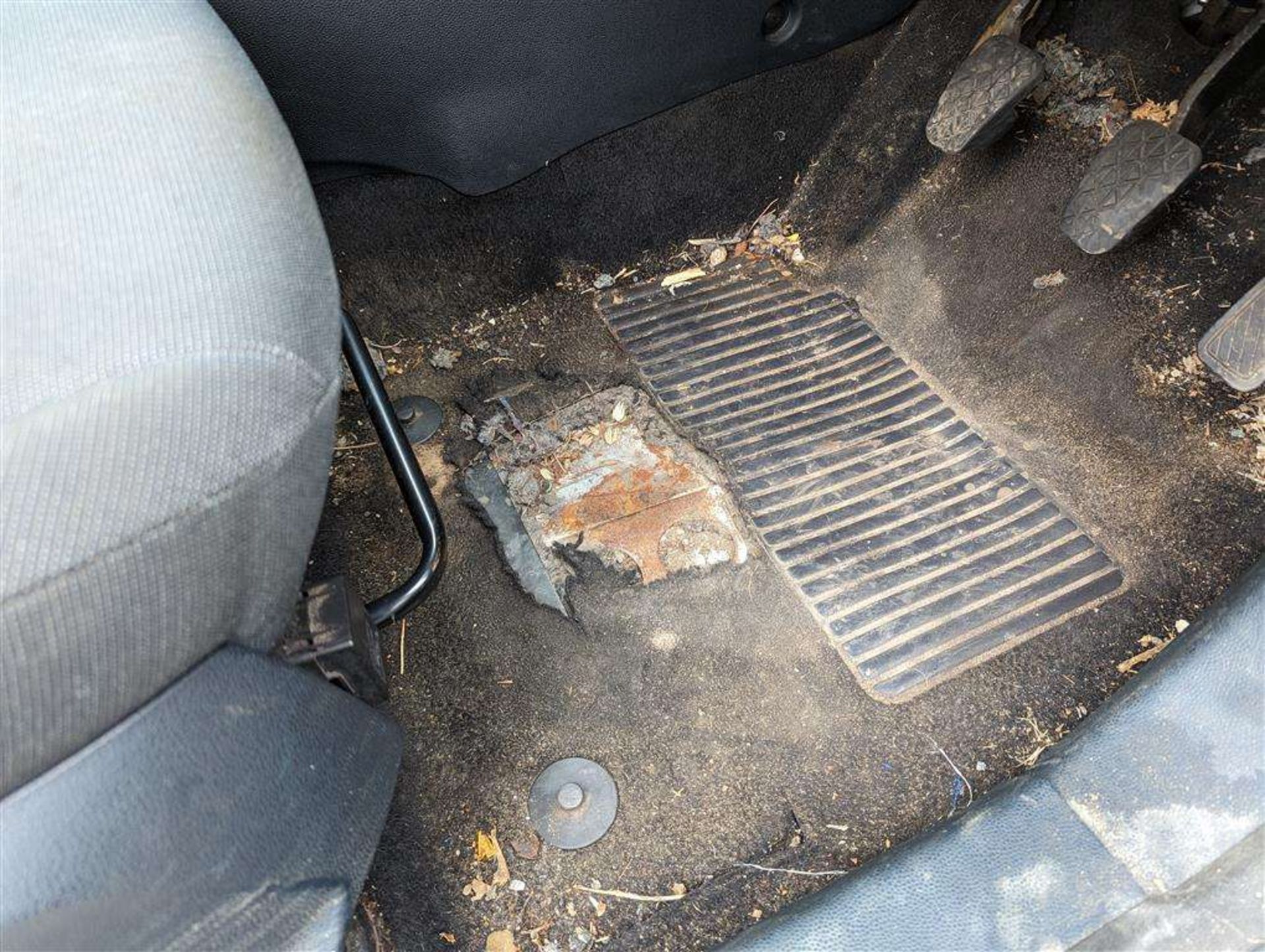 2011 FORD FIESTA ECONETIC TDCI DPF - Image 27 of 28