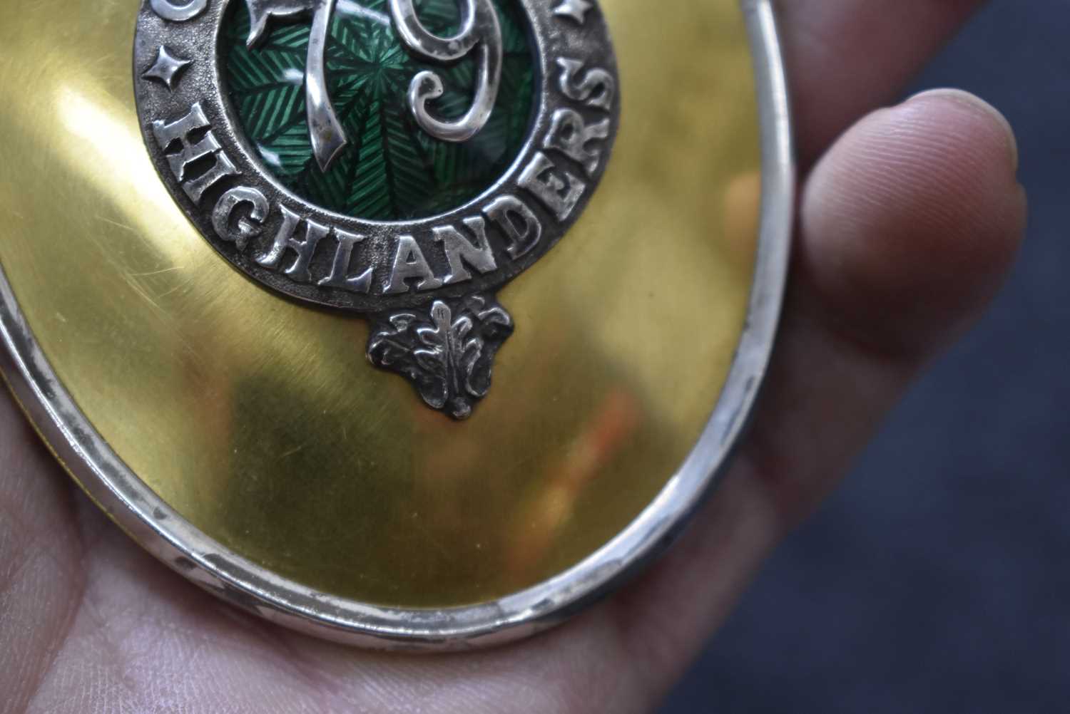 AN OFFICER'S SHOULDER BELT PLATE TO THE 79TH REGIMENT OF FOOT (CAMERON HIGHLANDERS), - Image 2 of 7