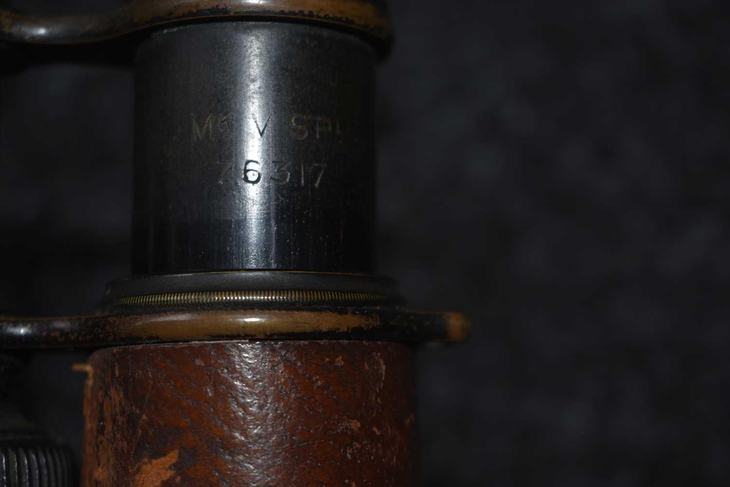 A CASED PAIR OF BRITISH MKV FIRST WORLD WAR BINOCULARS, - Image 6 of 11