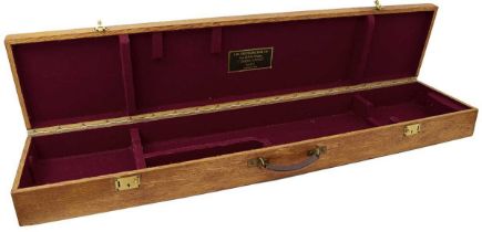 AN OAK RIFLE CASE,