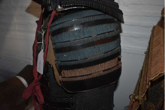 A BLACK LACQUERED JAPANESE ARMOUR FOR A SAMURAI, - Image 11 of 20