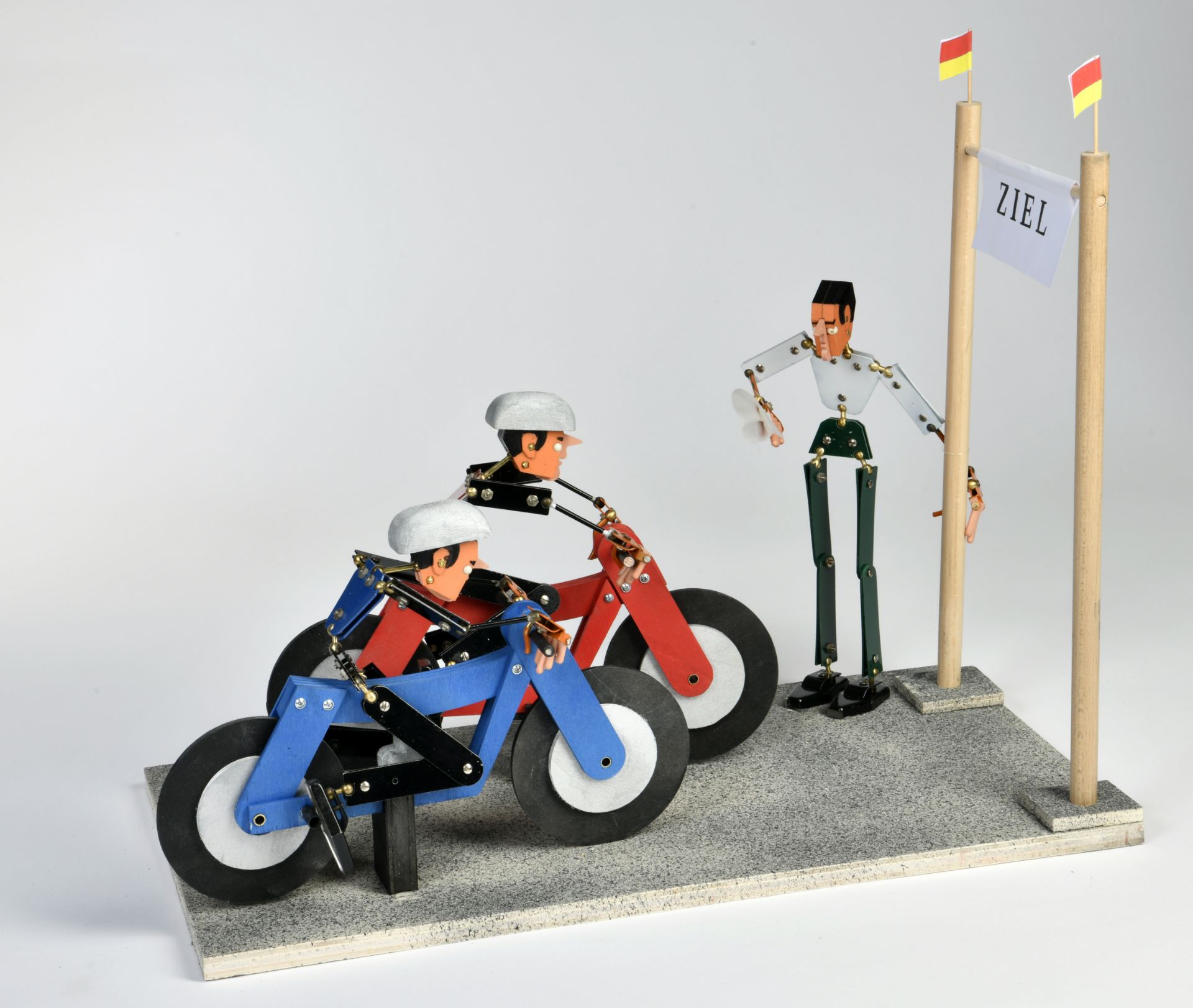 Altenloh, Brinck & Co, Tupo der Schrauben-Mensch motorcycle race display, 50x27 cm, screw men pw,