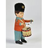 Schuco, English soldier with drum, Germany, 15 cm, mixed constr. cw ok, paint d., C 2-