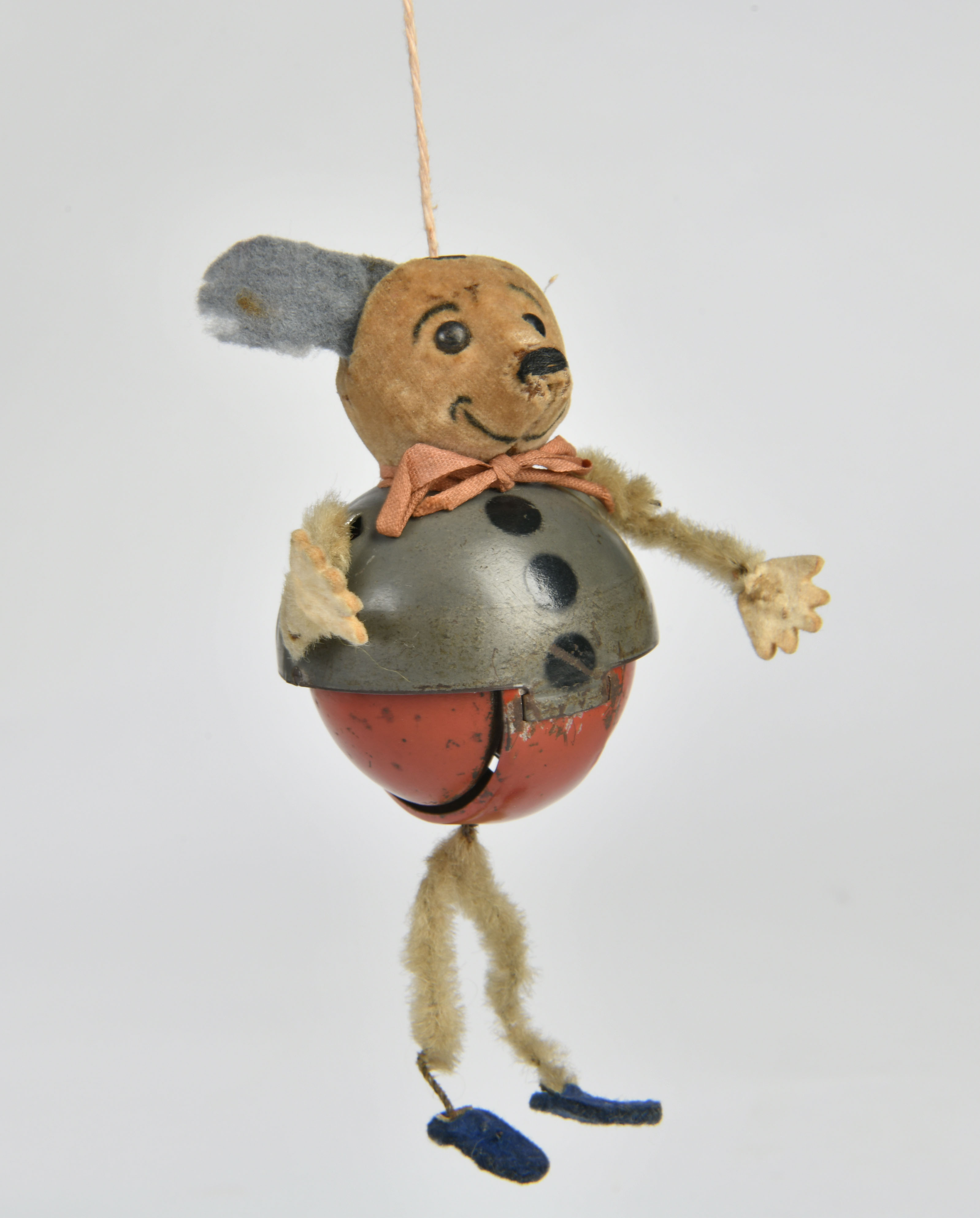 Schuco, climbing mouse "Jojo", Germany pw, 14,5 cm, paint d., one ear missing, C 3