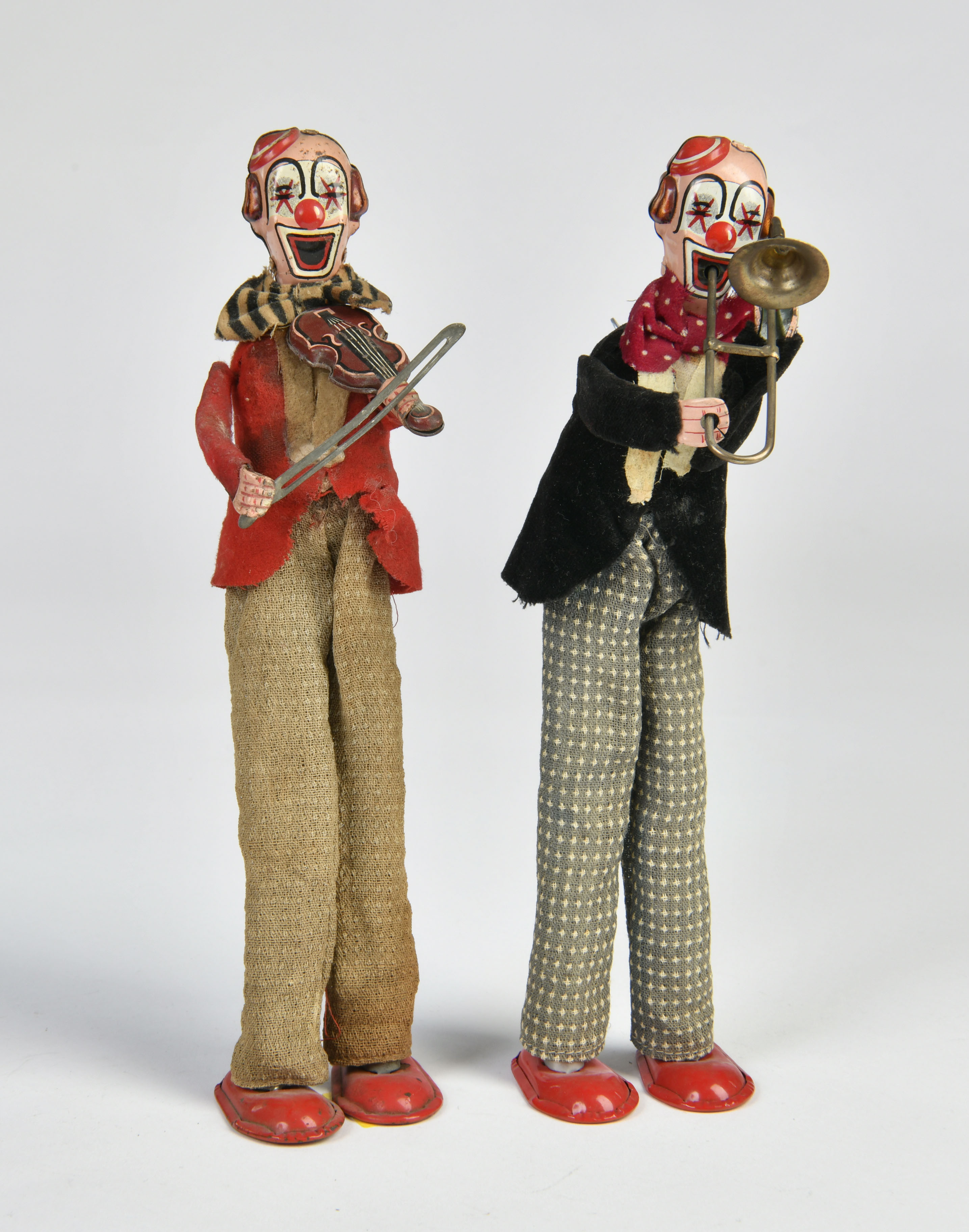 TPS, 2 clown musicans, Japan, 24 cm, mixed constr., cw ok, paint d., C 2-3