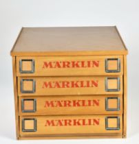 Märklin, Kleintteileschrank