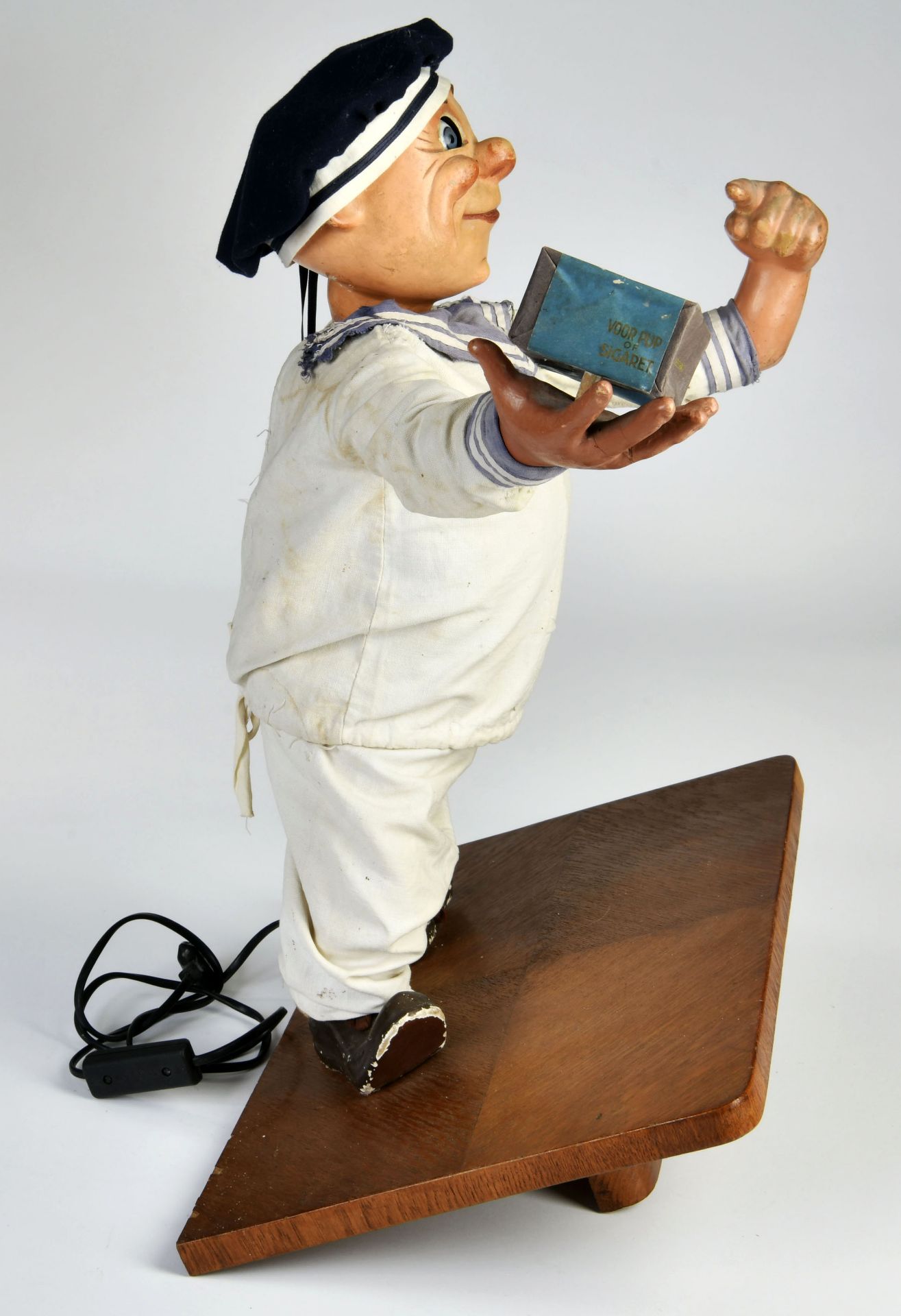 Advertising automaton "sailor", bobblehead with limber eyes on pedestal, electric drive ok, traces - Image 2 of 2