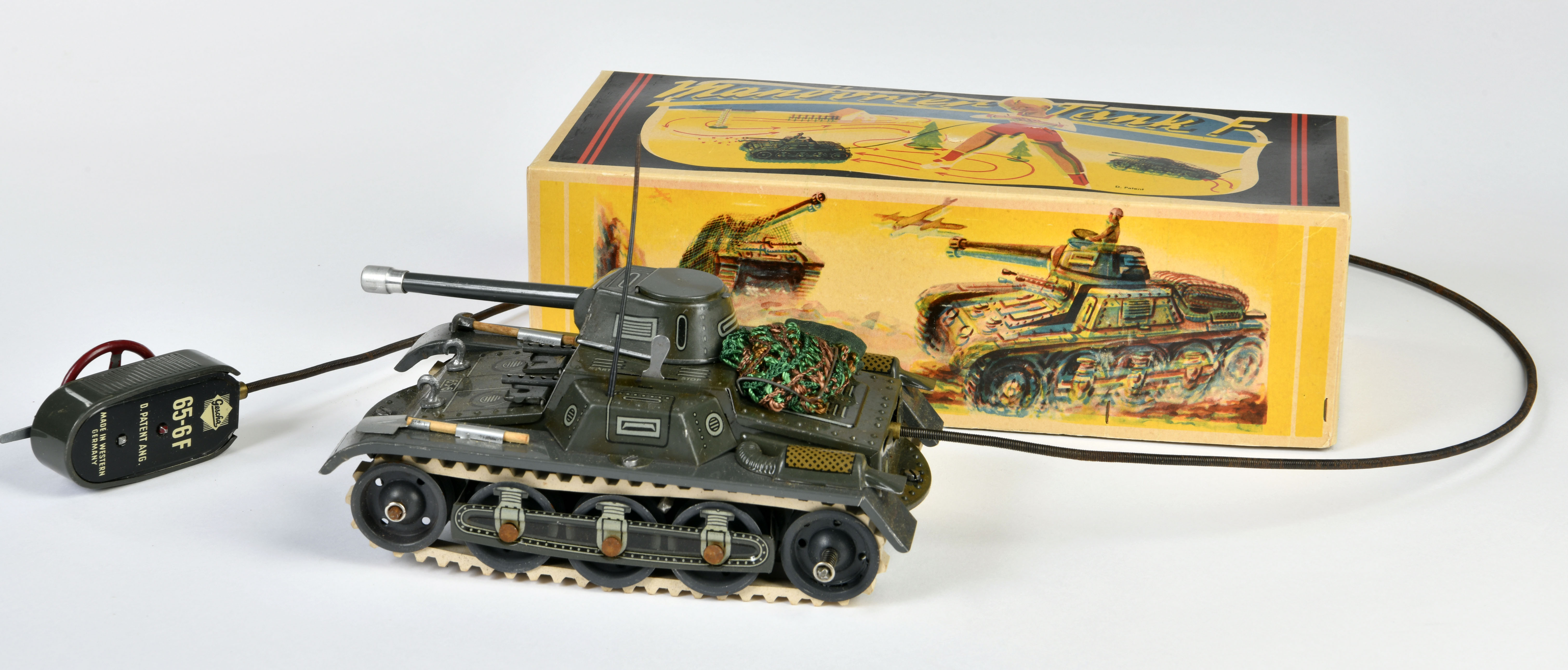 Gescha, Manoeuvre Tank with remote control, W.-Germany, 20 cm, tin, function ok, box C 1, C 1- - Image 2 of 4
