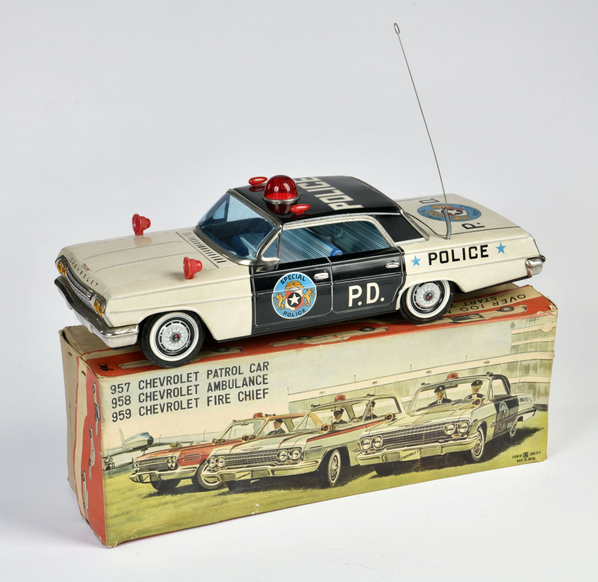 Bandai, Chevrolet Police Patrol Car, Japan, 36 cm, tin, friction ok, paint d., box, C 2