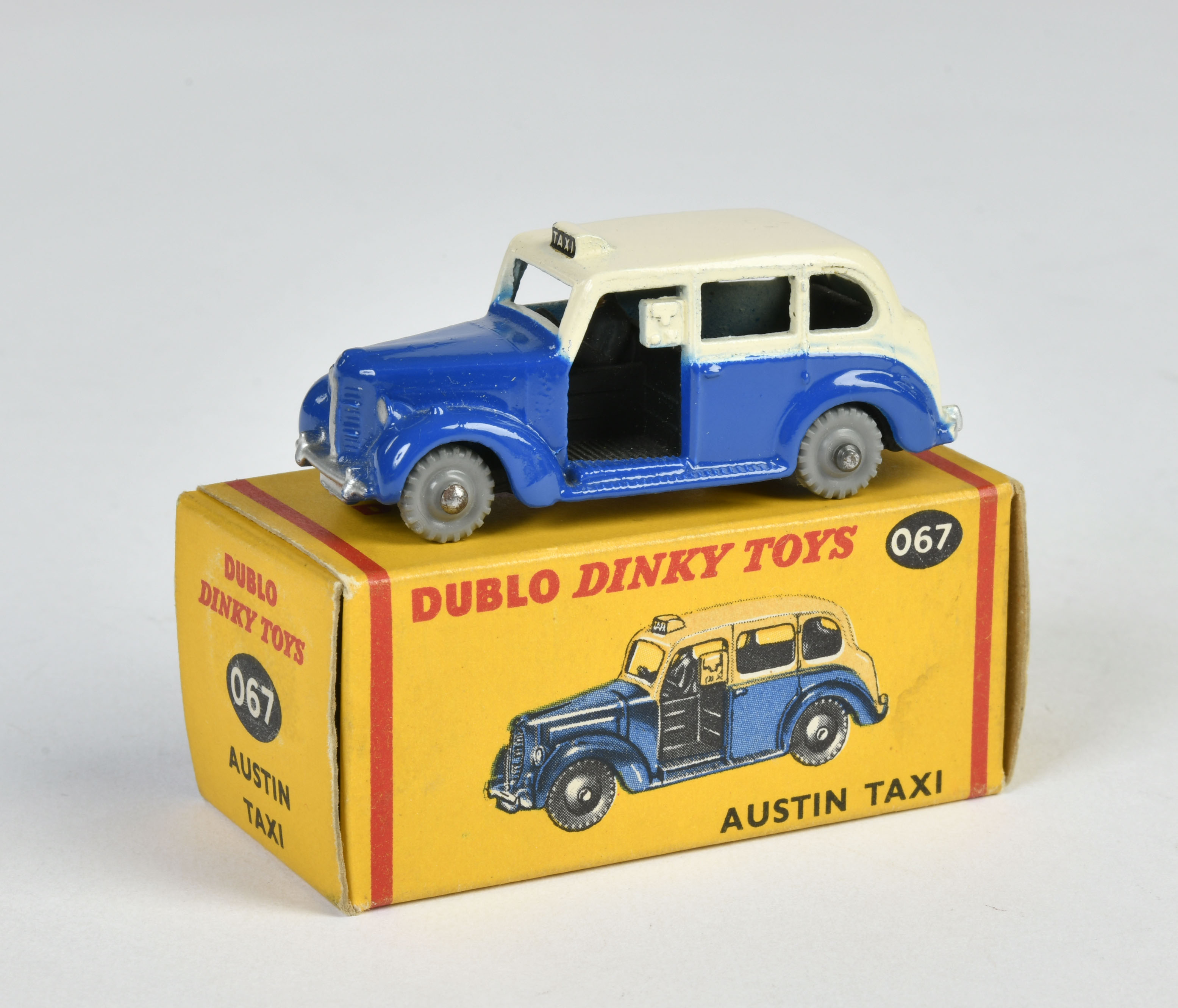 Dinky Toys, 67 Austin Taxi, blue/beige, box C 1, C 1