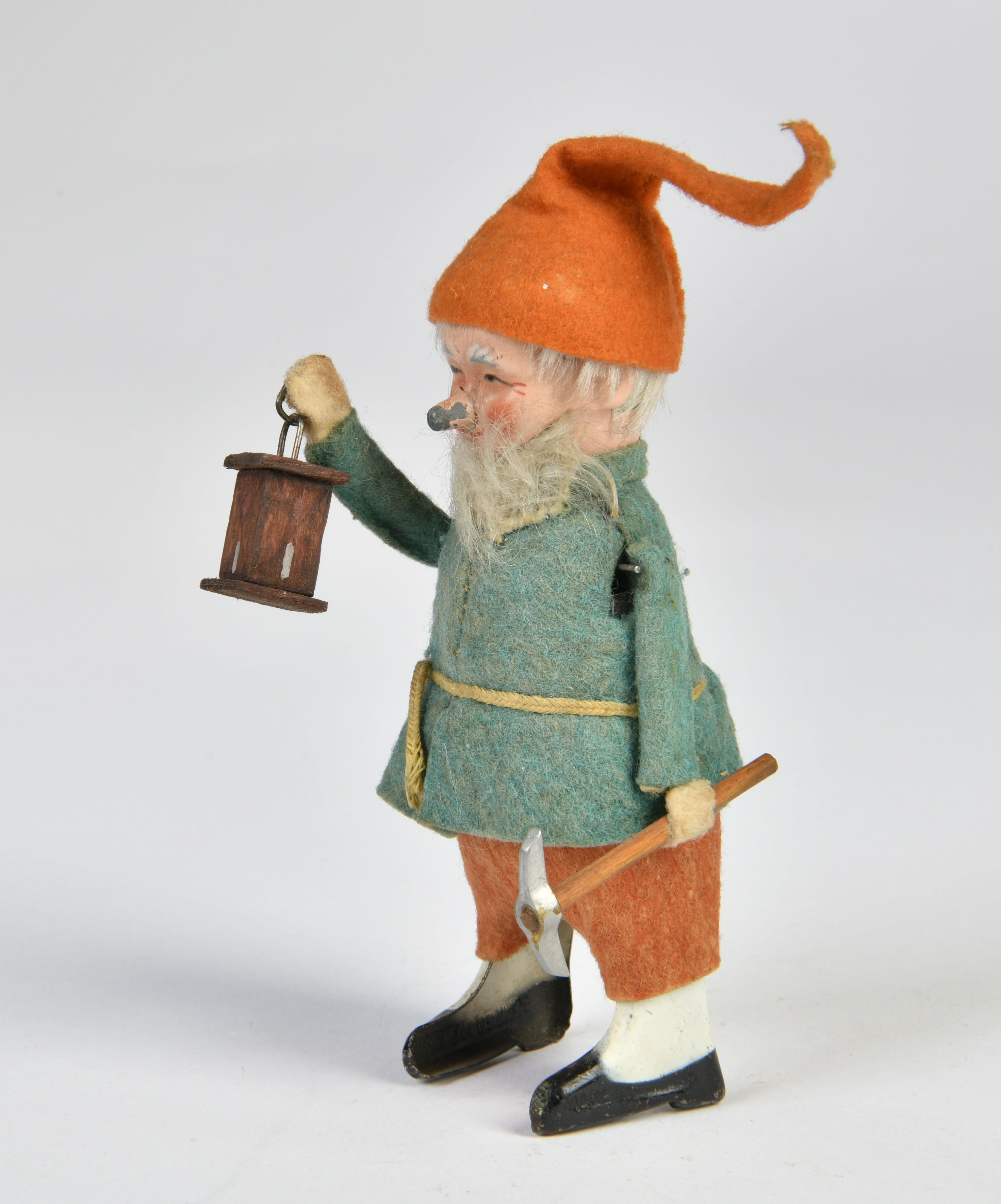Schuco, dwarf with lamp, Germany pw, cw ok, 13,5 cm, paint d. on nose, otherwise very good condition