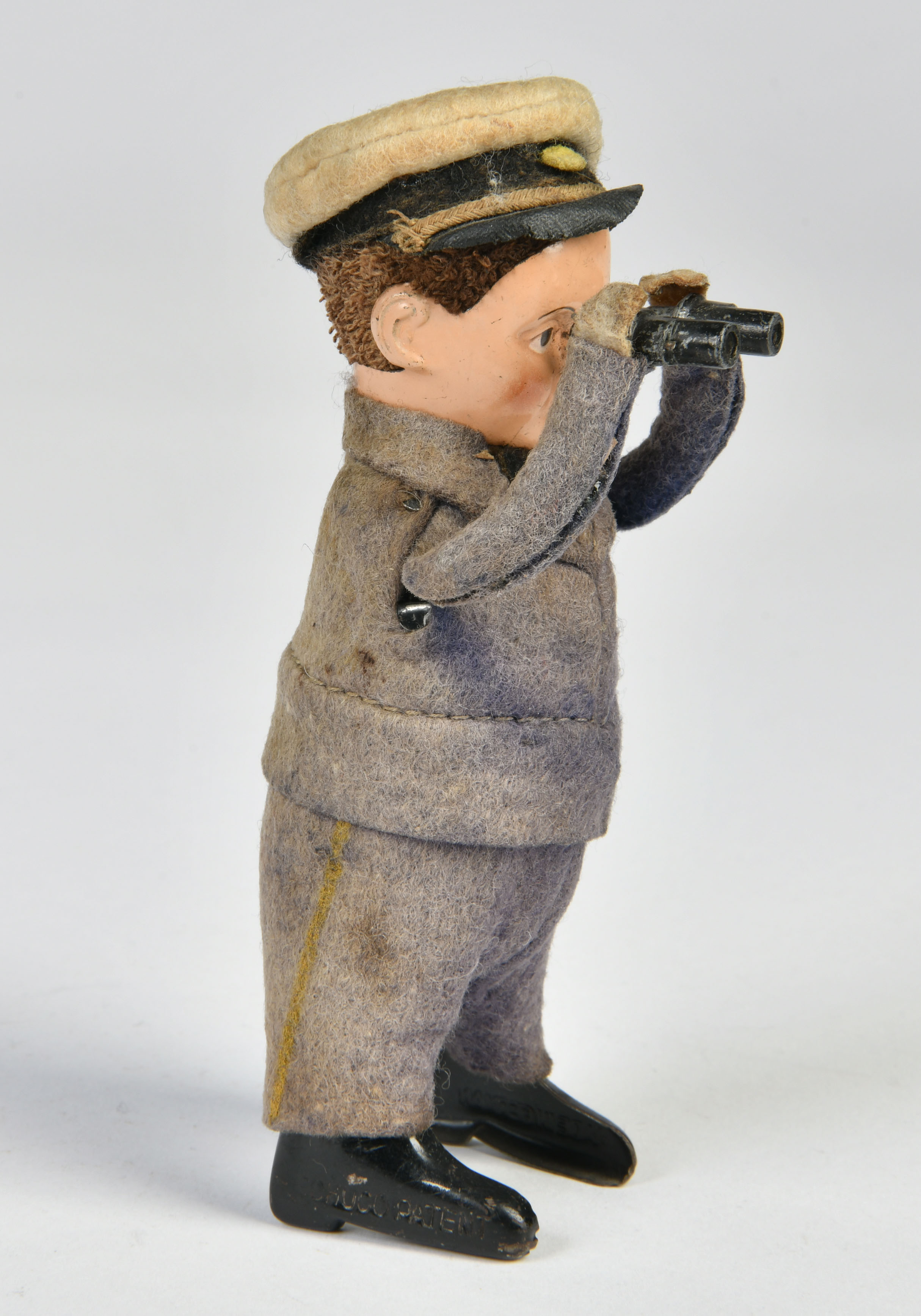 Schuco, captain with binoculars, Germany, cw ok, 13,5 cm, clothes dusty, C 2-