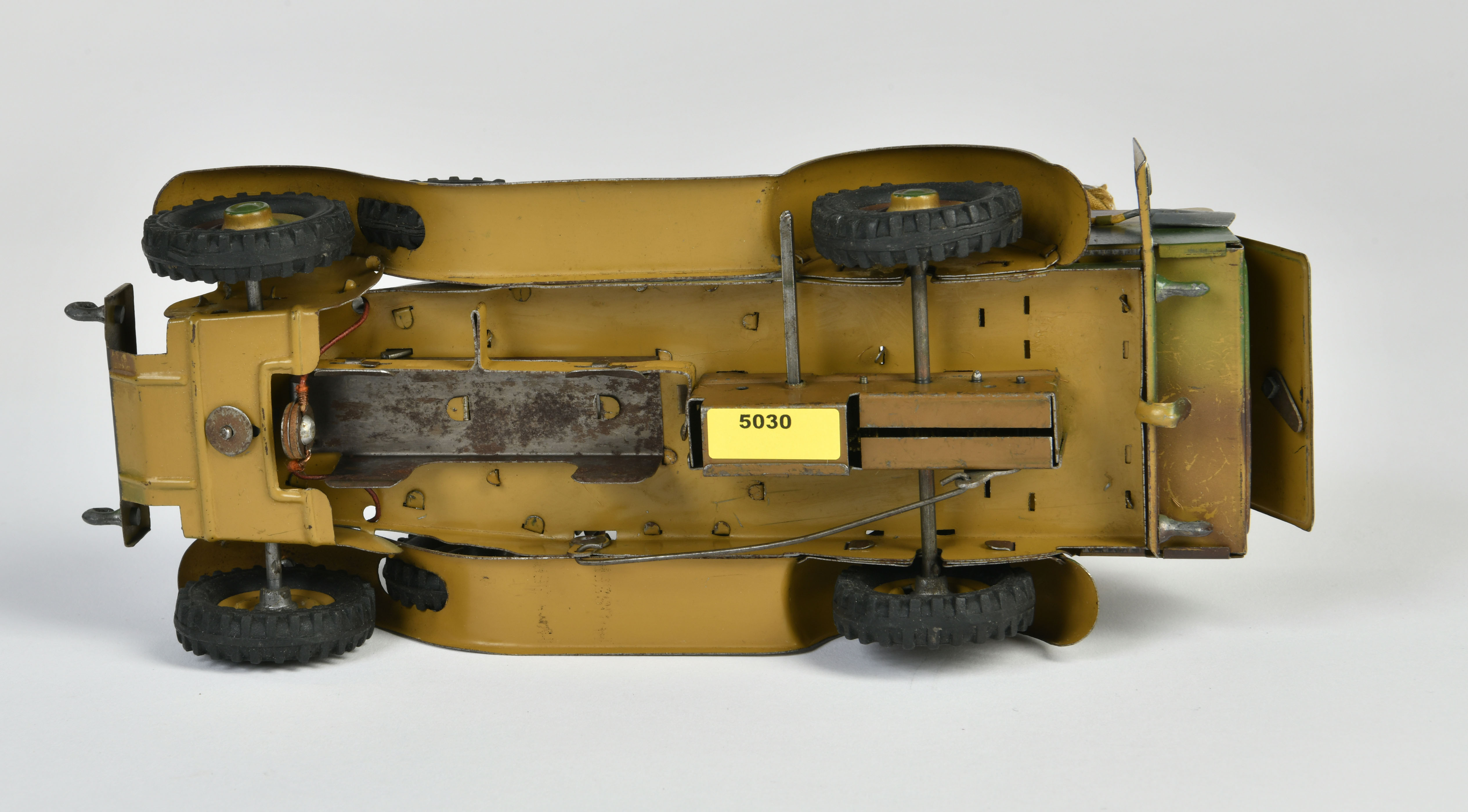 Hausser, bucket car, Germany pw, 21 cm, tin, cw ok, paint d., C 1-2 - Image 3 of 3