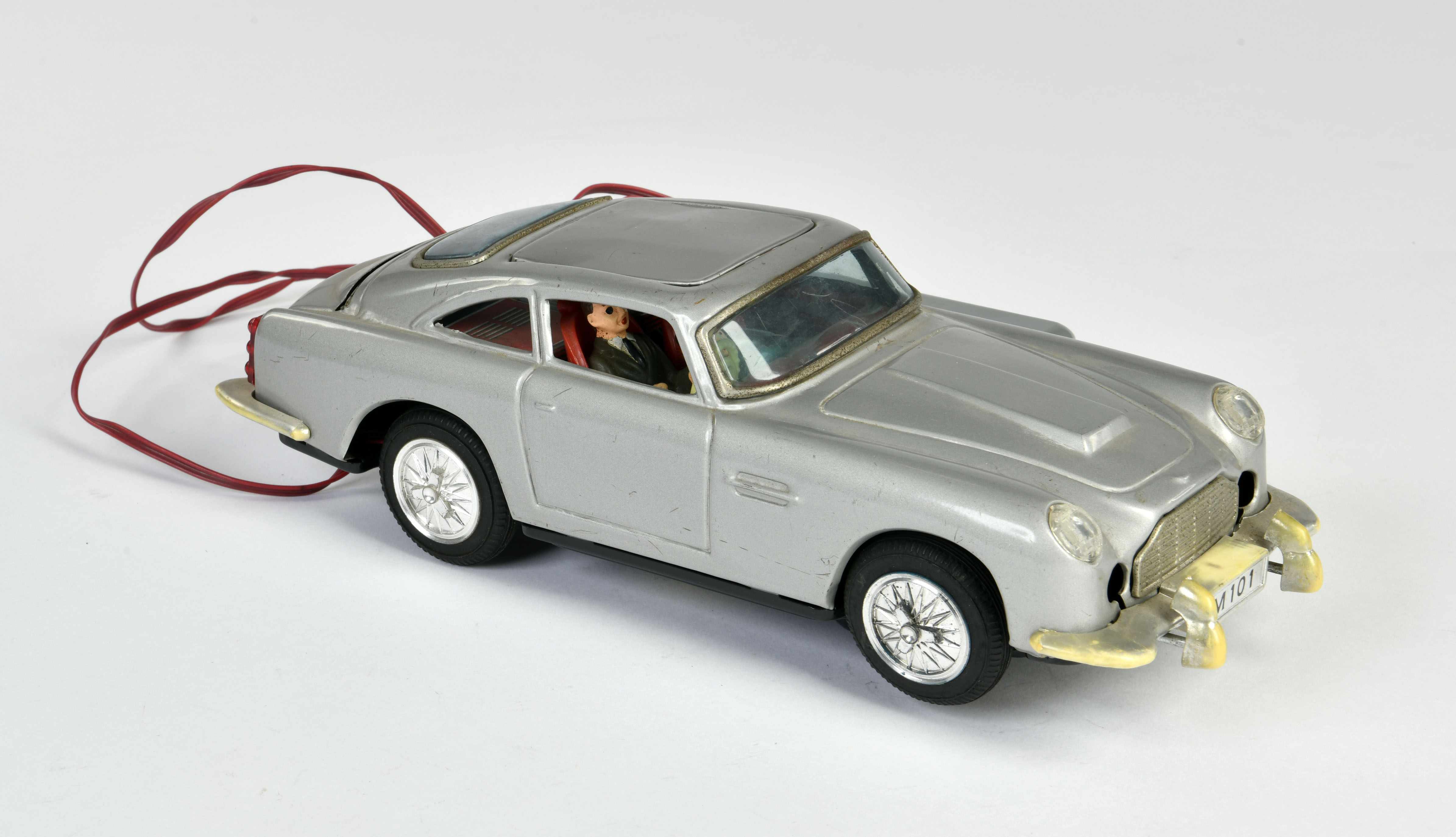 James Bond Aston Martin, Japan, 29 cm, tin, function part. ok, paint d., C 3