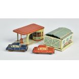 Fischer, petrol station and garage + 2 vehicles, tin, 10 cm, min. paint d., C 2