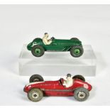 Dinky Toys, 2x Monoposto racing car, England, 1:43, diecast, paint d., C 2-3