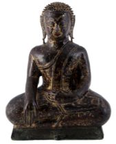 Sitzende Buddha Figur aus Bronze, Khmer 18.-19. Jahrhundert,