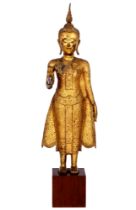 Großer stehenden Buddha aus Bronze, Thailand 18.-19. Jahrhundert,