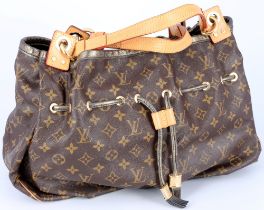 Louis Vuitton Irene Schultertasche Monogram Canvas,