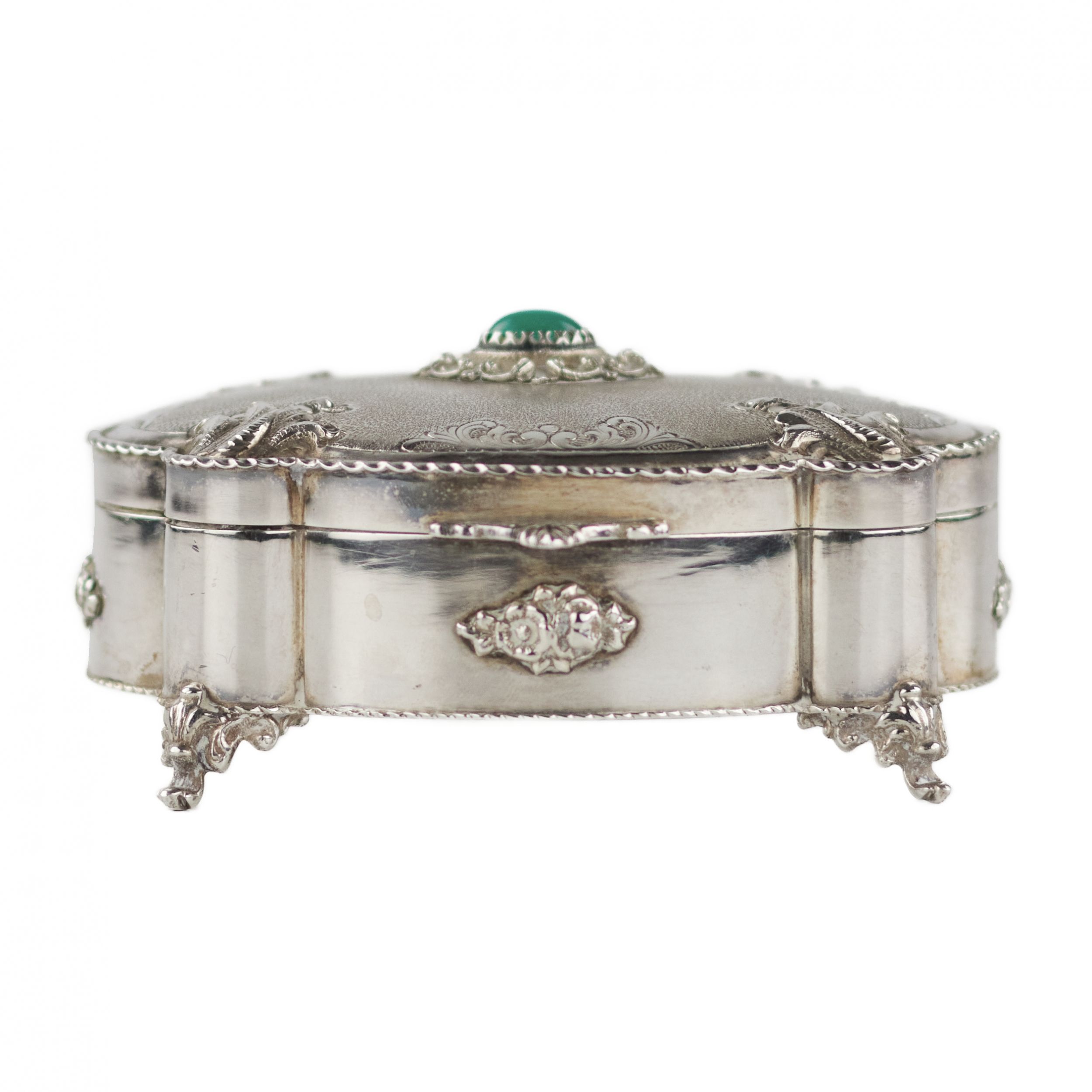 Italian, silver jewelry box of baroque shape. 20th century. - Image 5 of 10