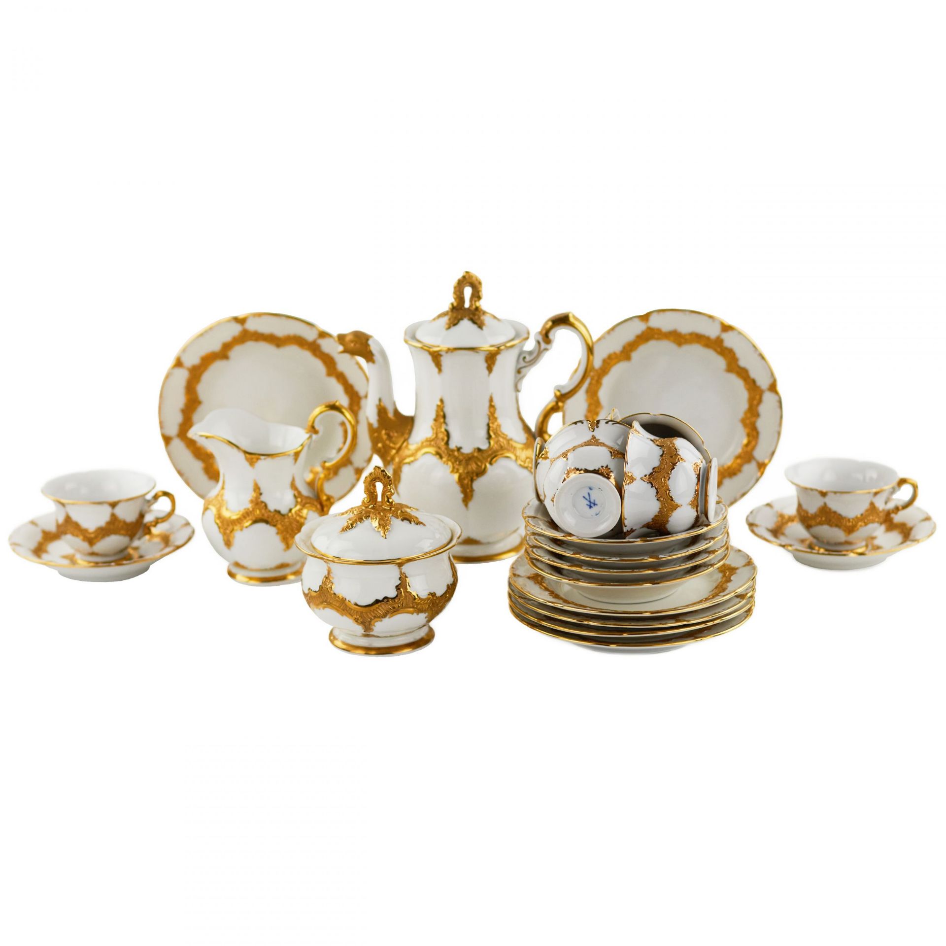 Luxurious mocha service for six people. Meissen. 20th century. - Image 2 of 8