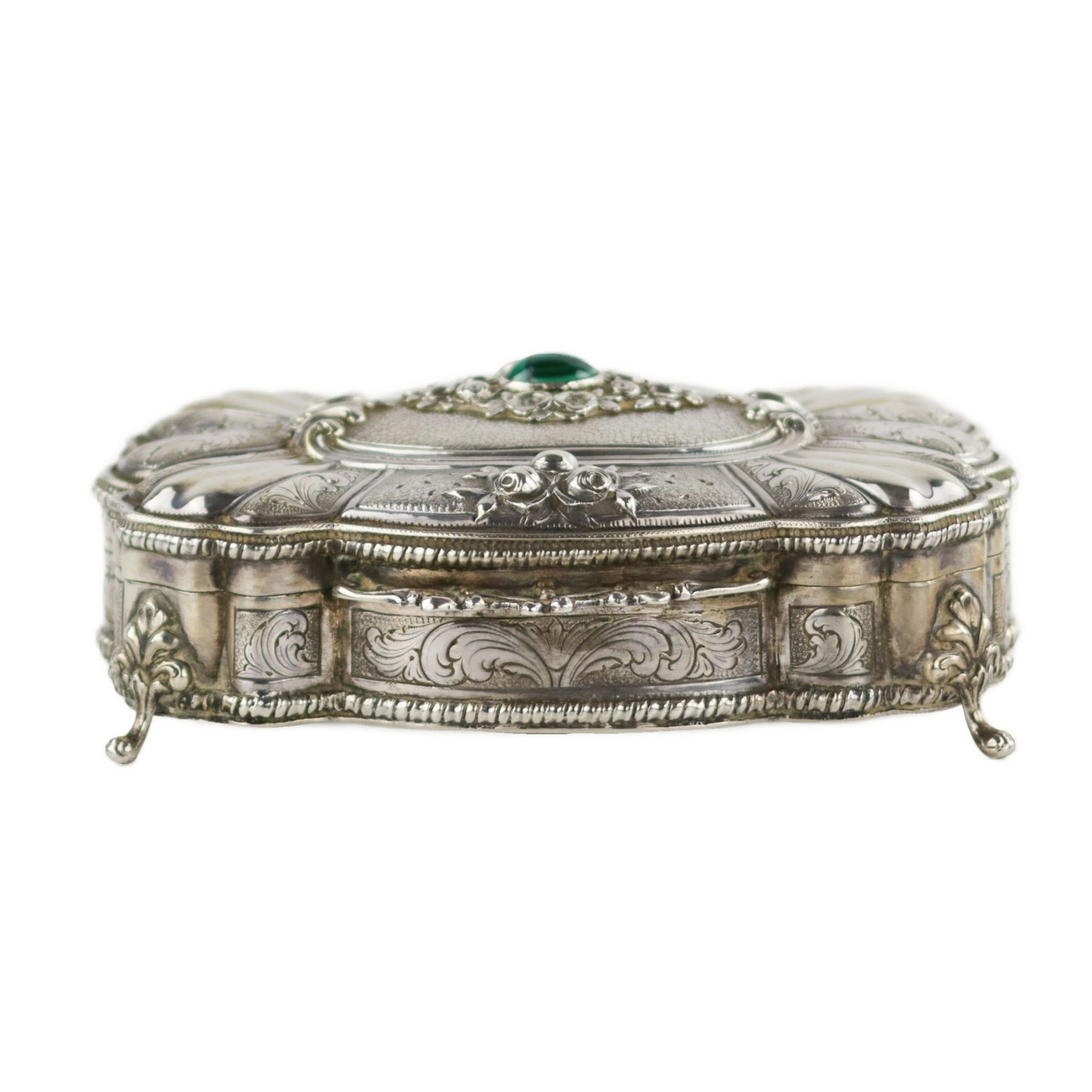 Italian, silver jewelry box of baroque shape. 20th century. - Bild 5 aus 11