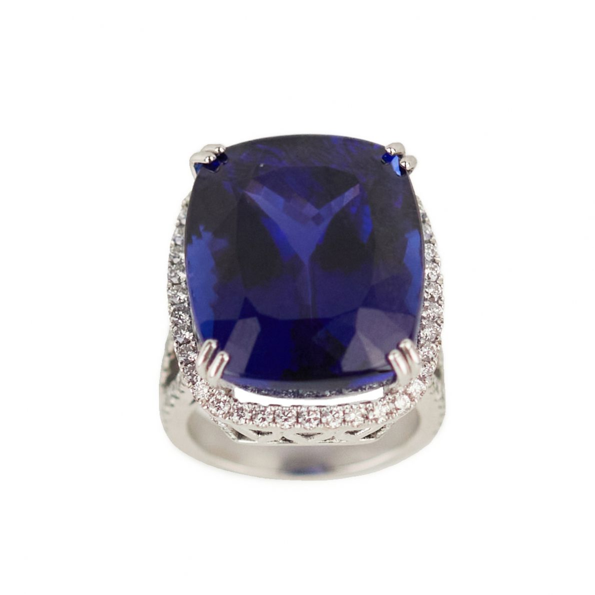 Gold ring with tanzanite and diamonds. - Image 2 of 5