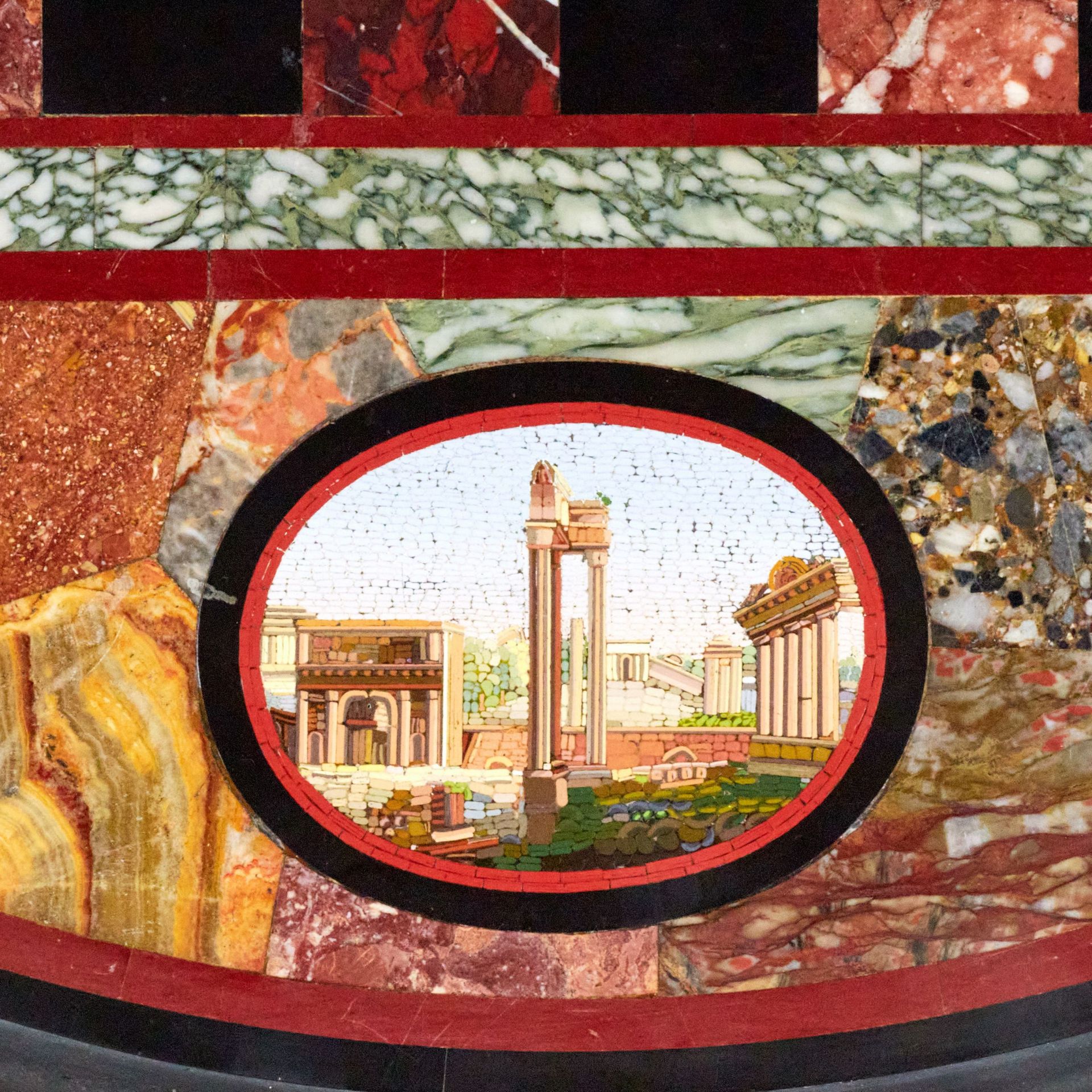 An impressive chess table with precious Roman mosaics on carved legs. - Bild 9 aus 10