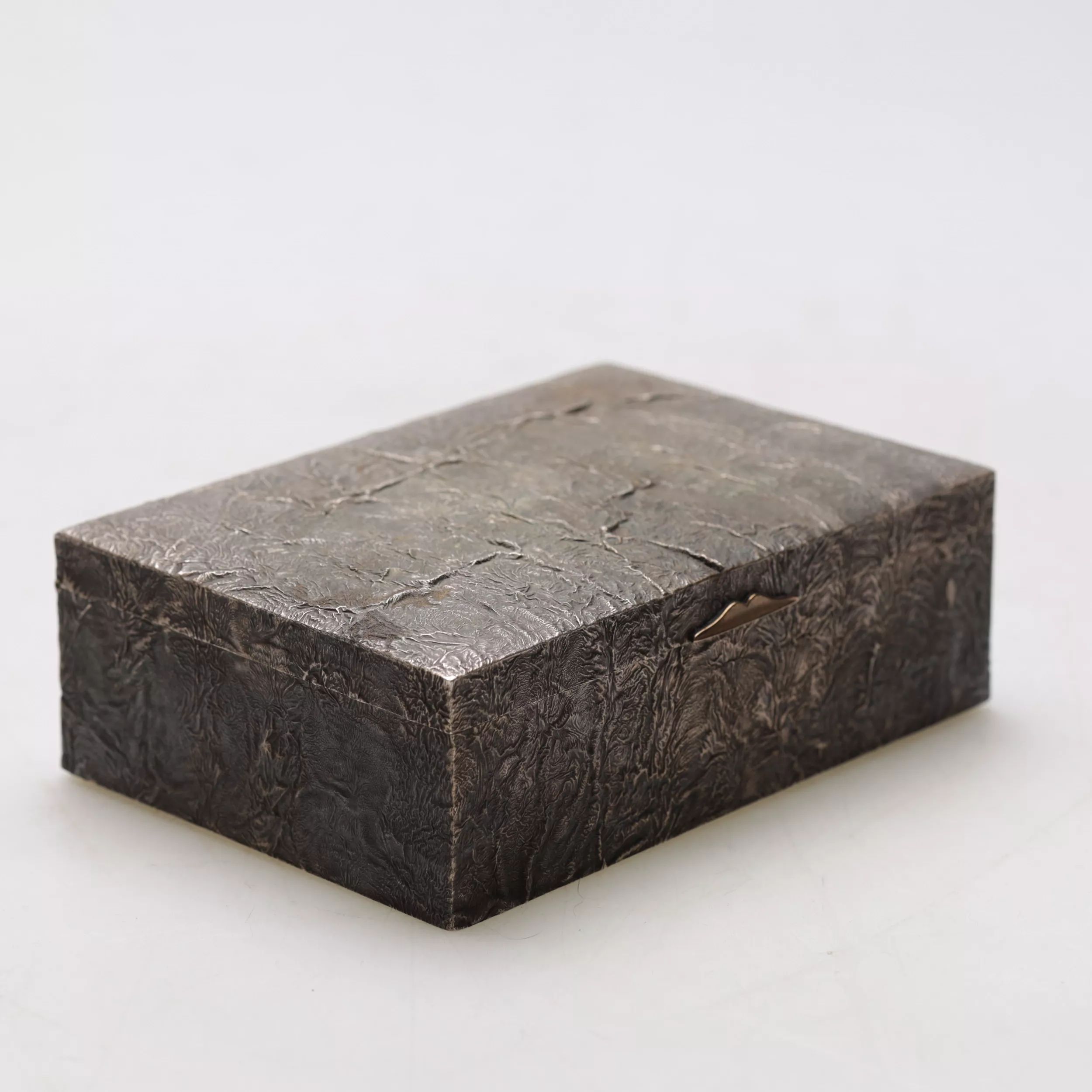 Silver box for cigarettes Nugget Finland. Early 20th century. - Image 3 of 8