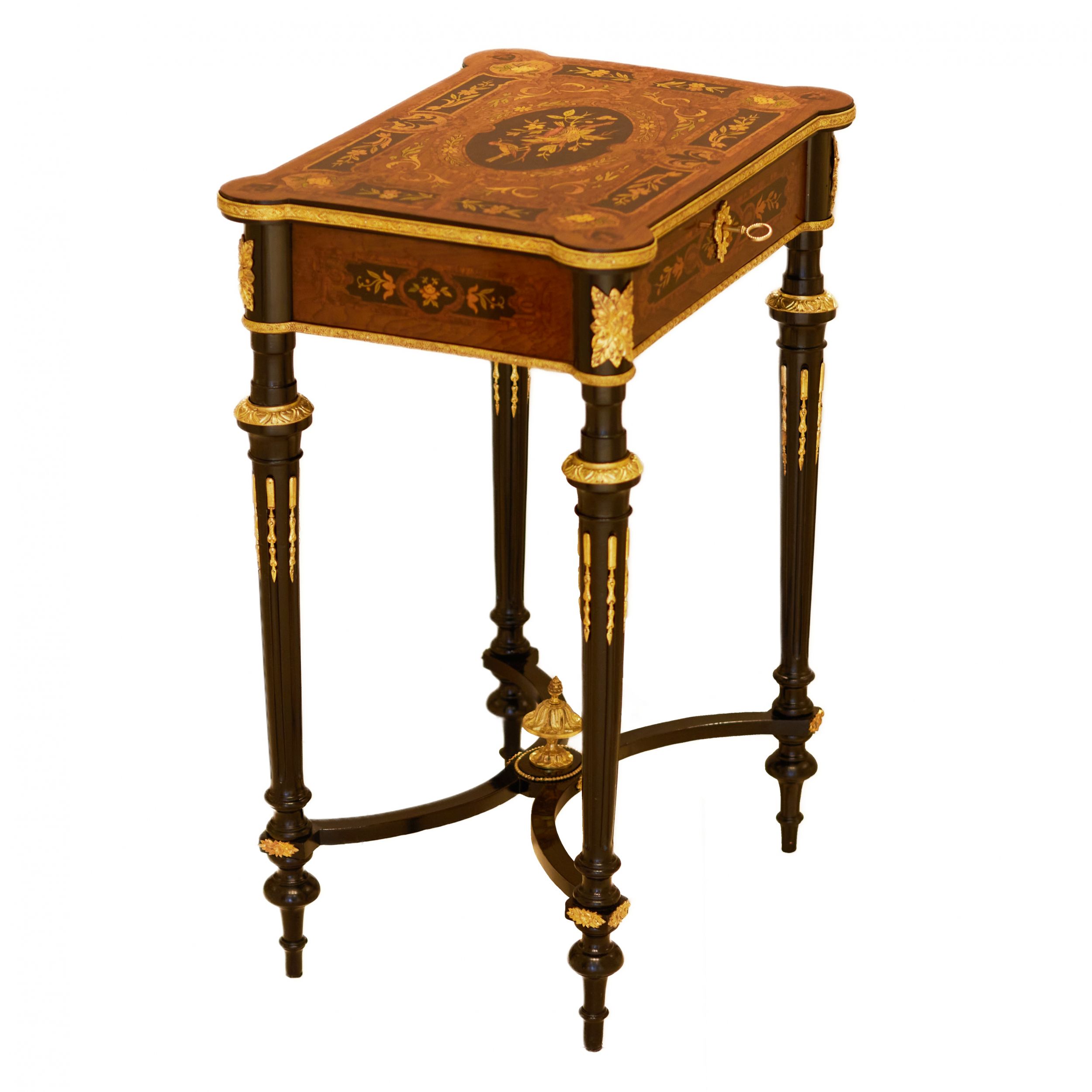 A lovely inlaid wood dressing table with gilded bronze. France late 19th century. - Bild 3 aus 9