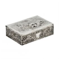 Silver cigar box with a boar-baiting scene. The turn of the 19th-20th centuries.