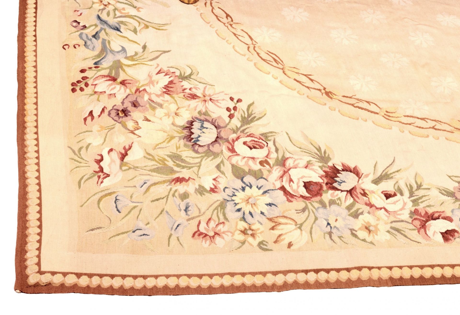 Floral tapestry in Aubusson style. The end of the 19th century. - Bild 3 aus 4