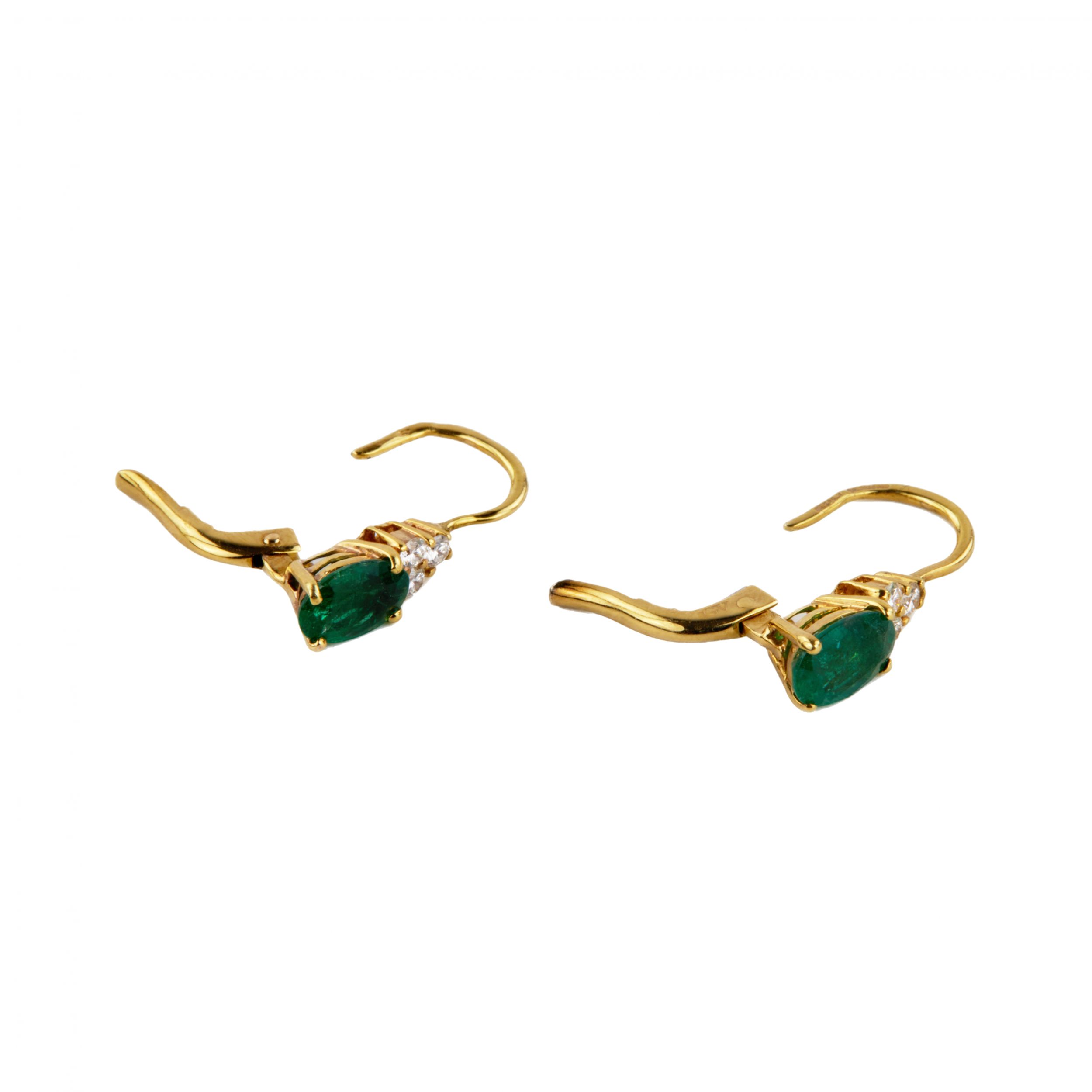 Giorgio Visconti. 18K gold pendant and earrings with emeralds and diamonds. - Image 3 of 8