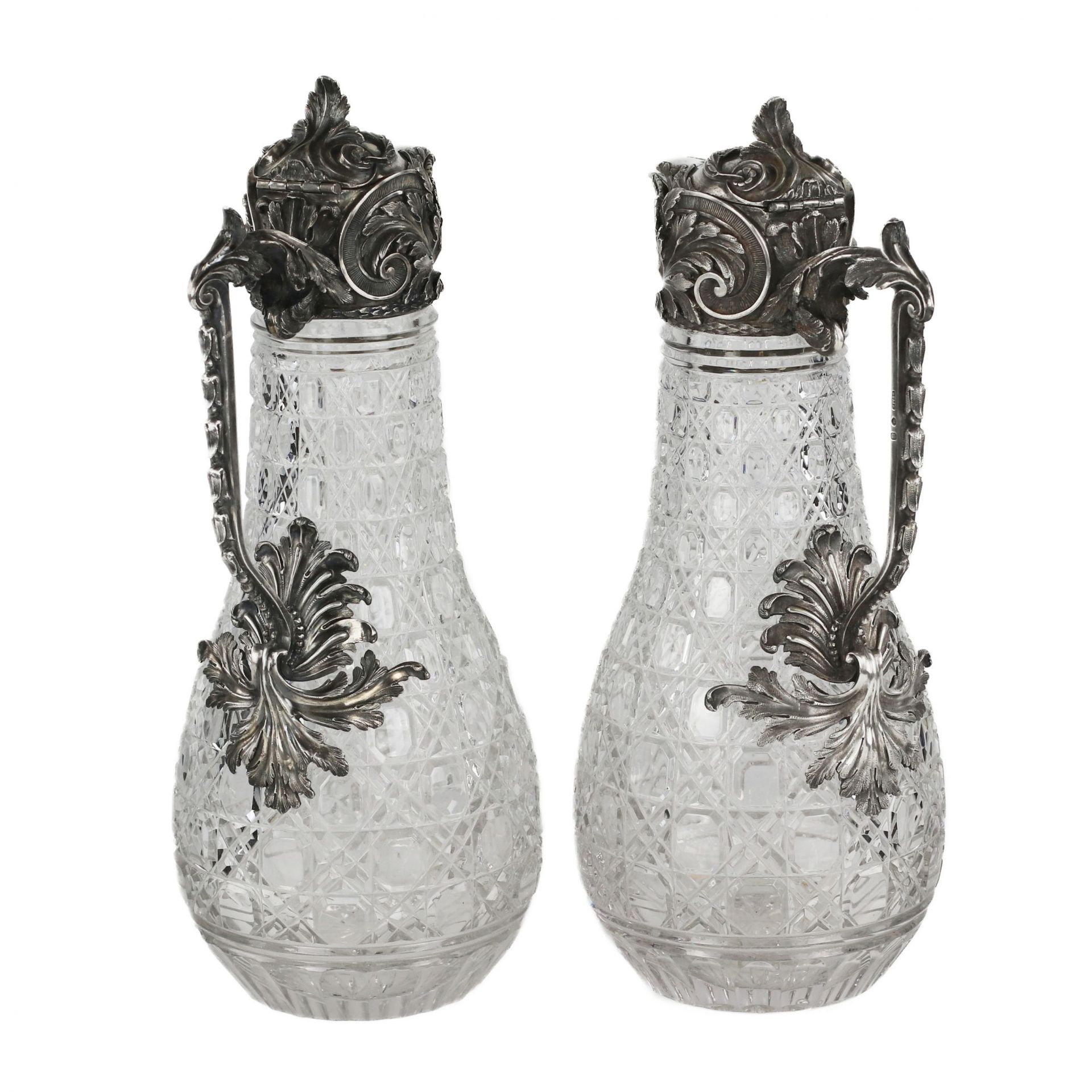 A magnificent pair of cast crystal wine jugs in superb BOLIN silver. Moscow. Russia 19th century. - Bild 3 aus 7