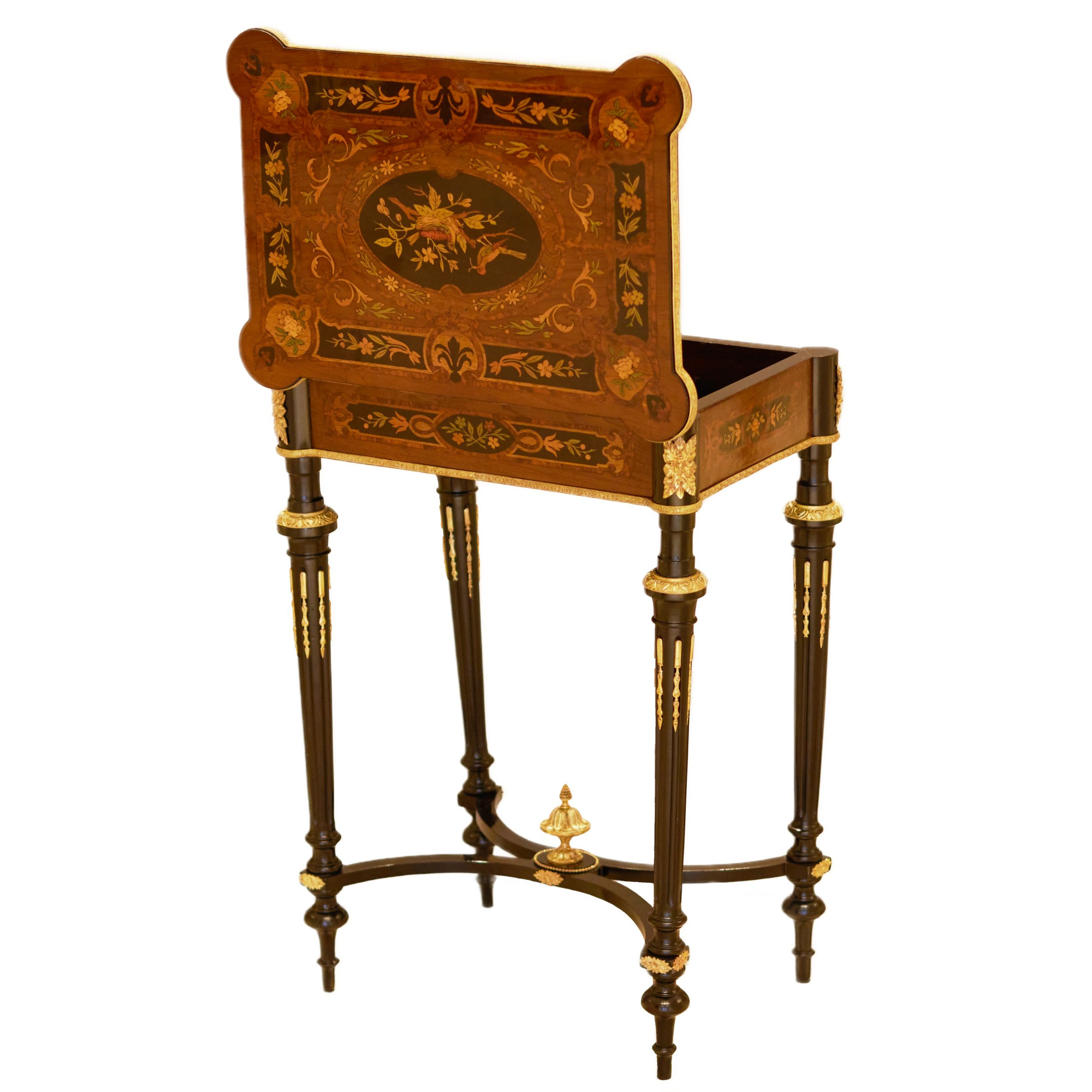 A lovely inlaid wood dressing table with gilded bronze. France late 19th century. - Bild 5 aus 9