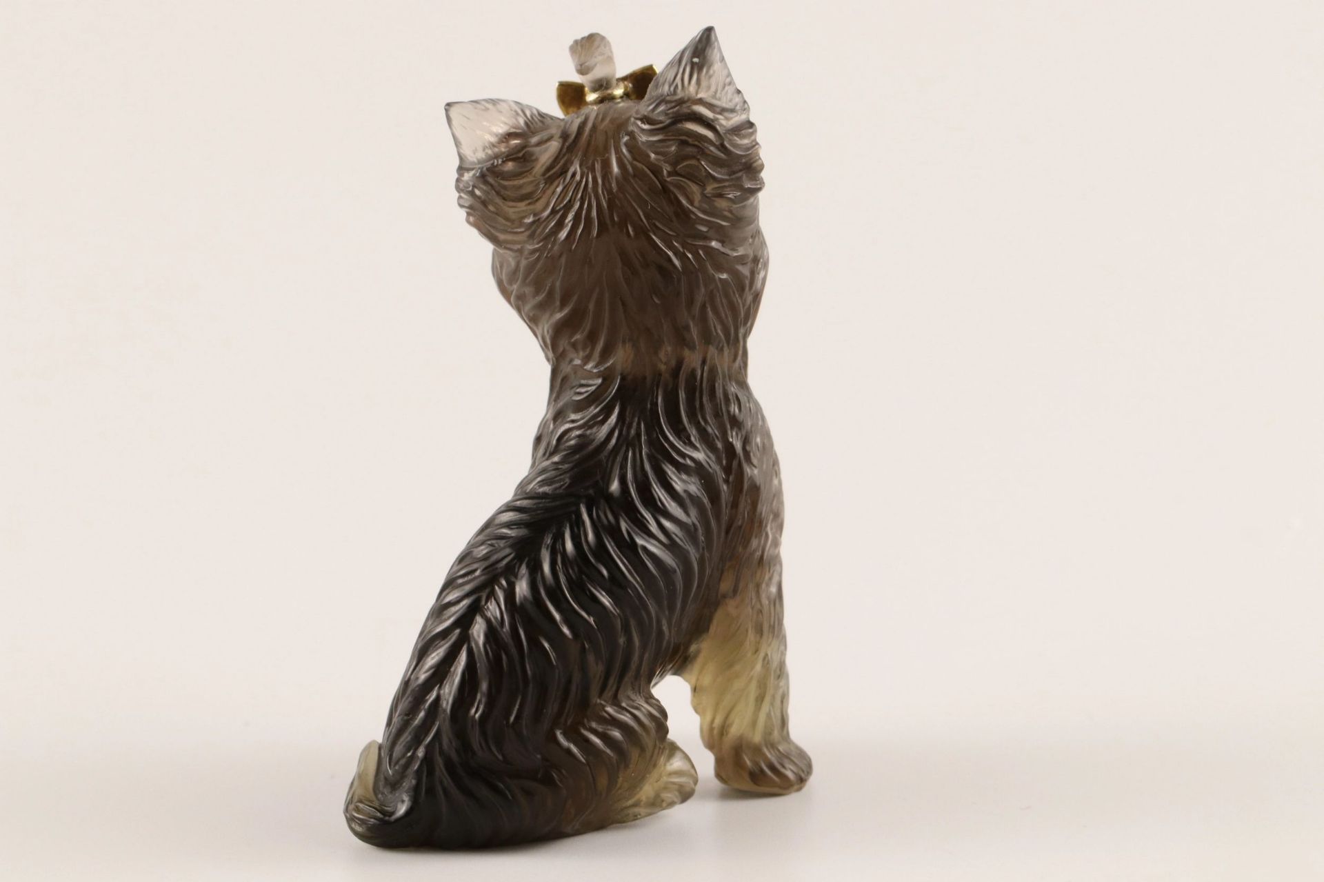 Stone-cut figurine Yorkshire Terrier in the style of Faberge 20th century. - Image 4 of 5