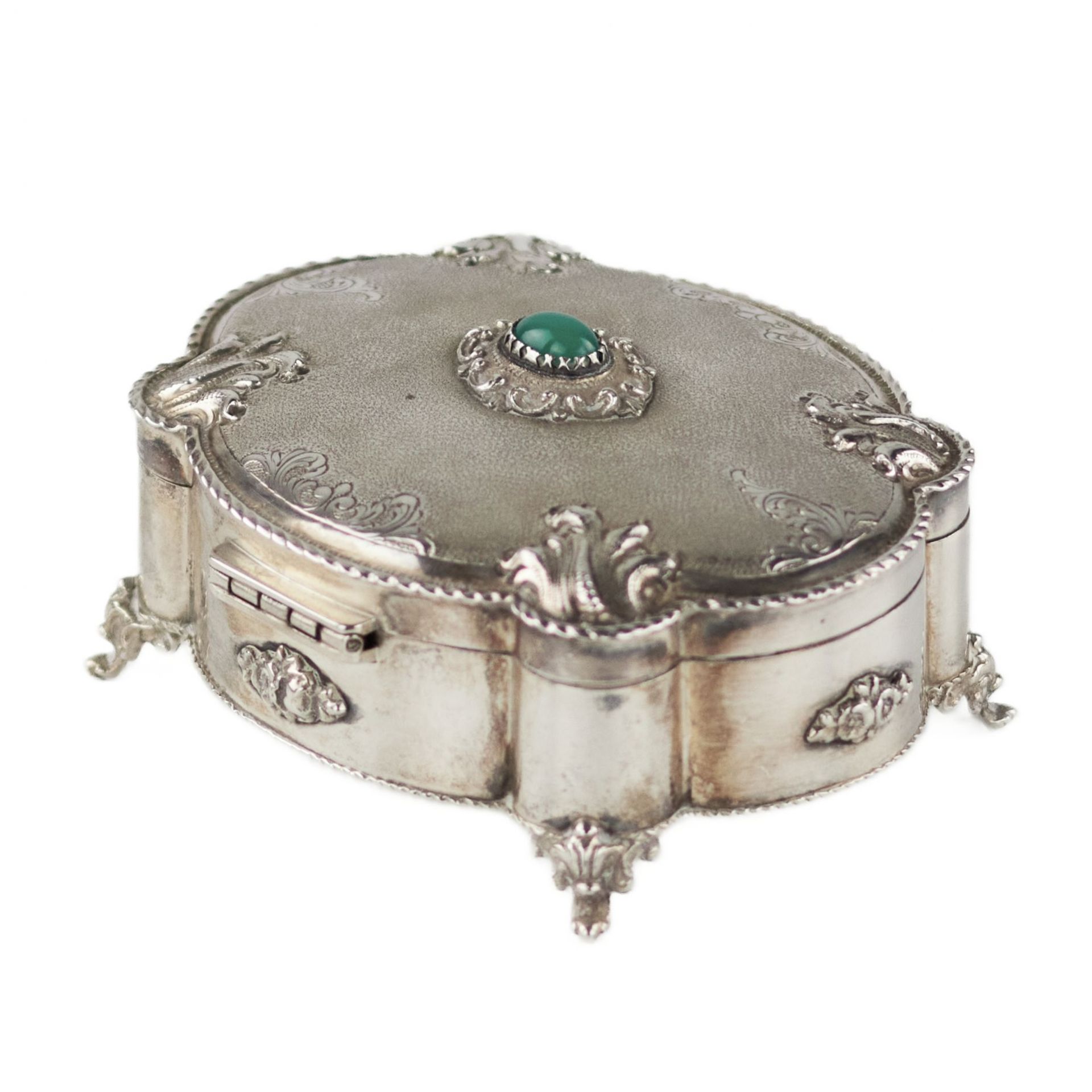Italian, silver jewelry box of baroque shape. 20th century. - Bild 6 aus 10